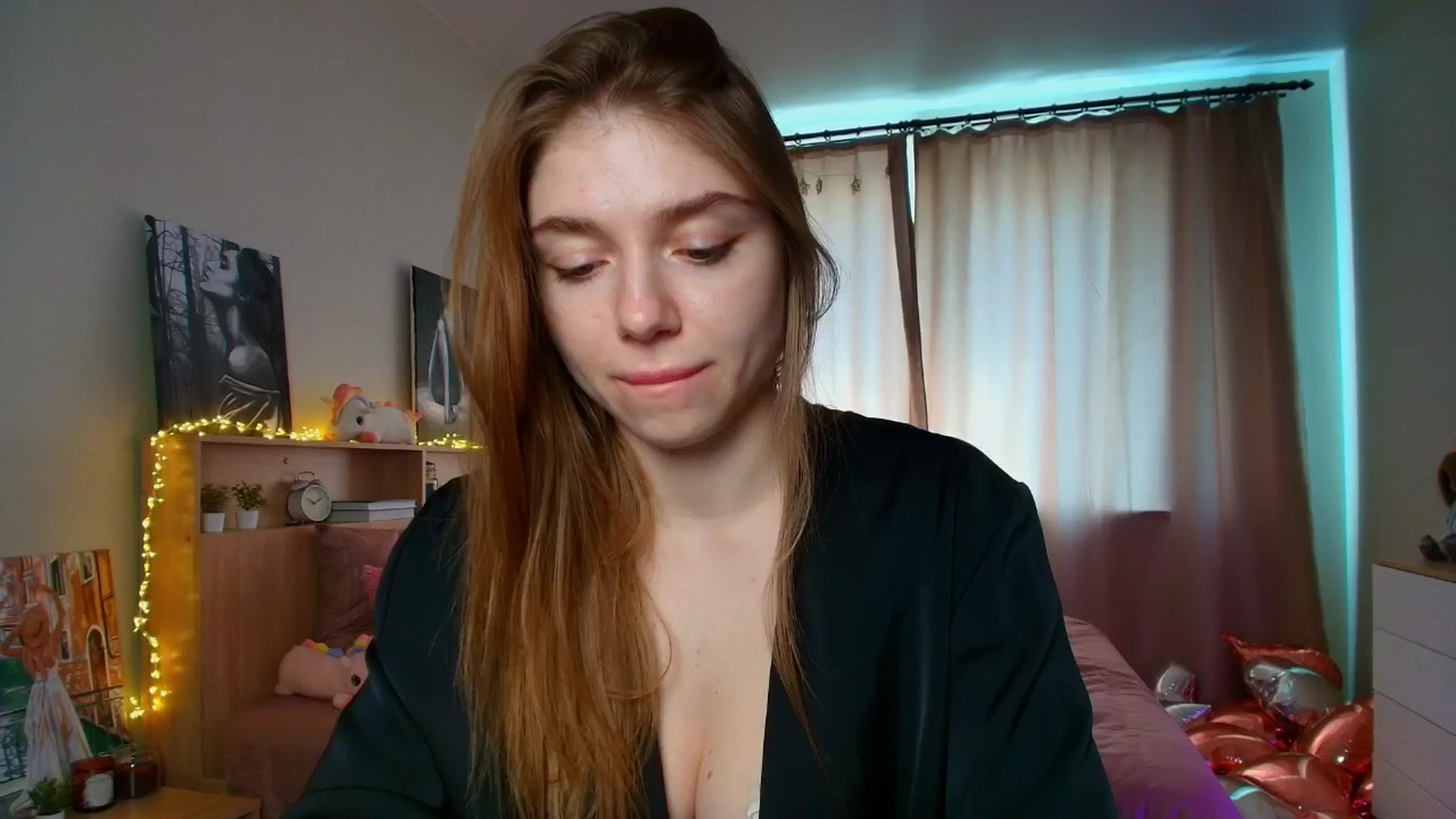 Gallery image thumbnail from Make_my_Luck's myfreecams stream on, 04/29/2025, 08:11 image 8 of 20