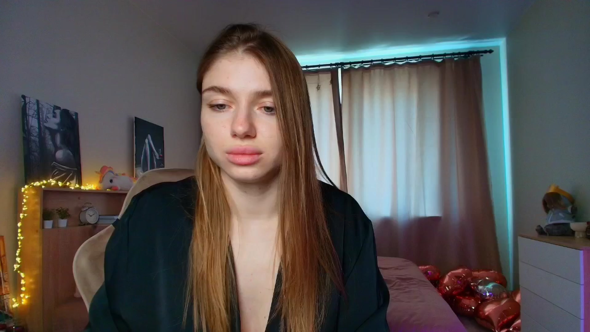 Gallery image thumbnail from Make_my_Luck's myfreecams stream on, 04/29/2025, 08:59 image 19 of 20