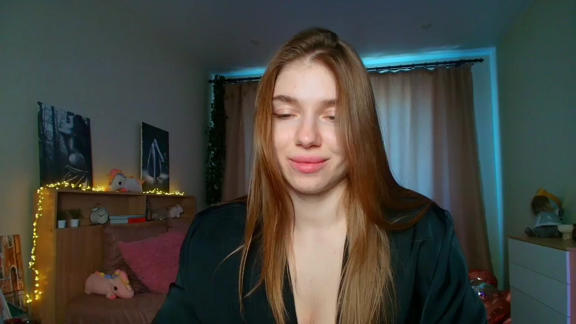 Gallery image thumbnail from Make_my_Luck's myfreecams stream on, 04/29/2025, 10:01 image 4 of 20