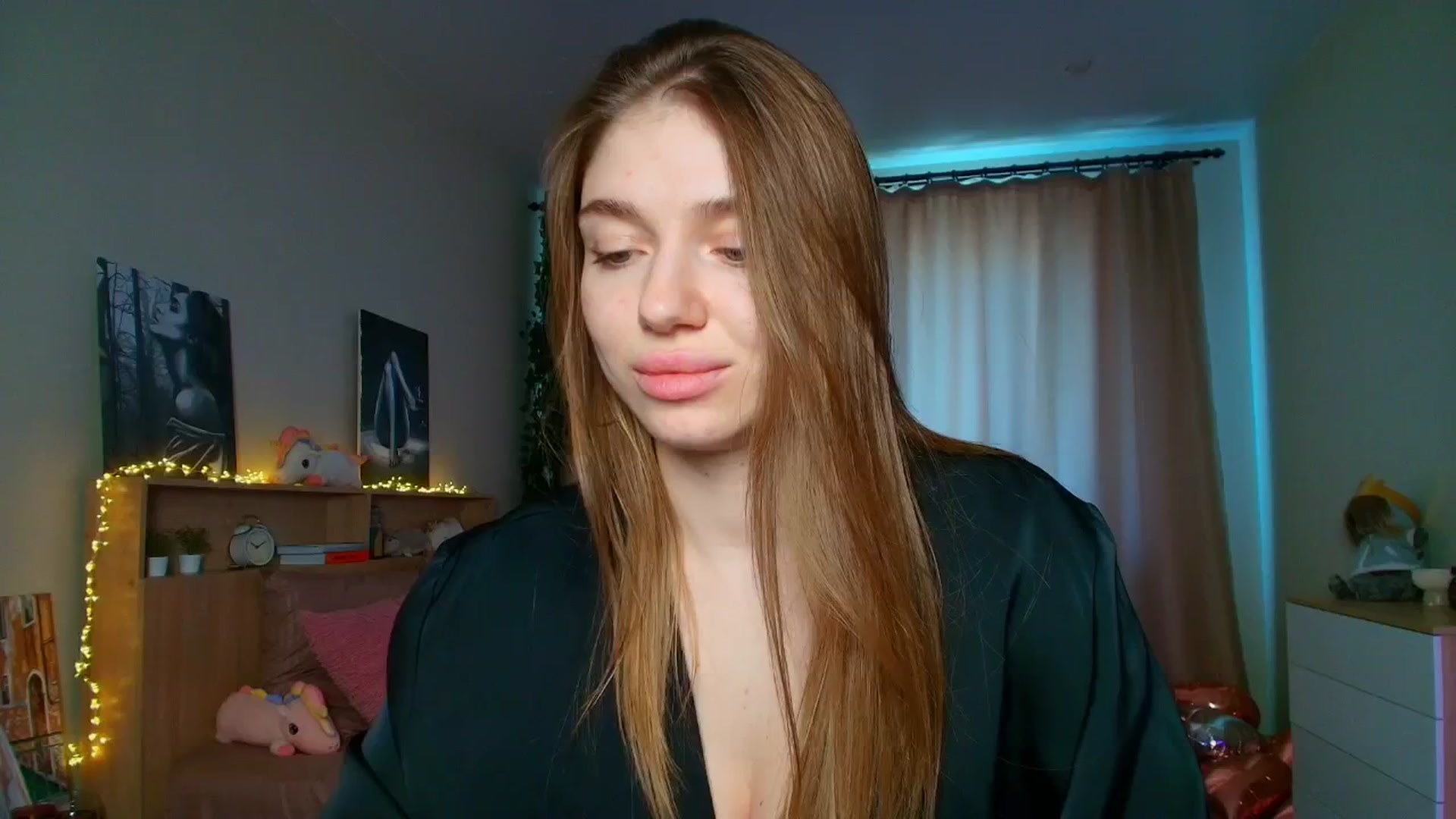 Gallery image thumbnail from Make_my_Luck's myfreecams stream on, 04/29/2025, 10:01 image 5 of 20