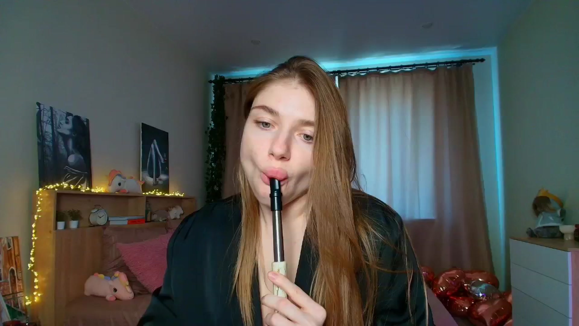 Gallery image thumbnail from Make_my_Luck's myfreecams stream on, 04/29/2025, 10:01 image 1 of 20