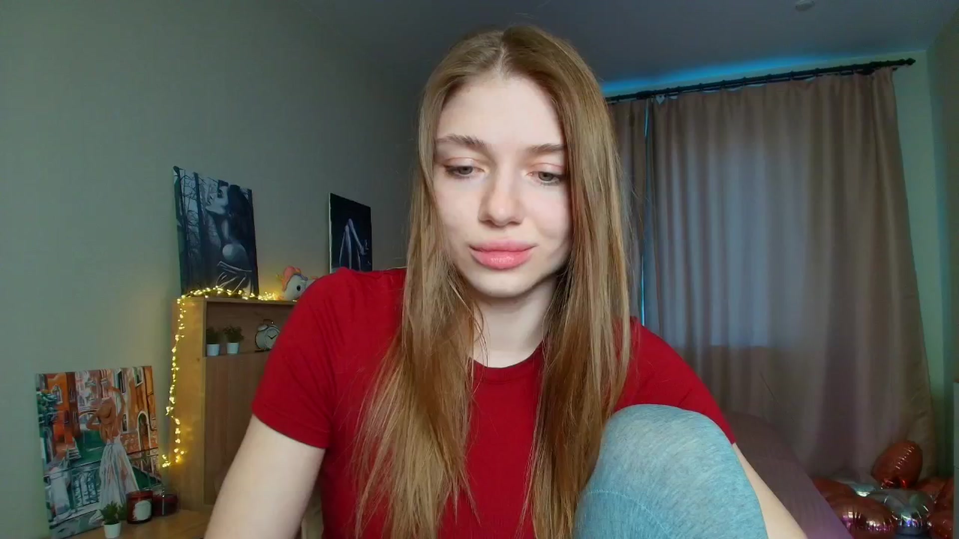 Gallery image thumbnail from Make_my_Luck's myfreecams stream on, 05/04/2025, 16:00 image 18 of 20