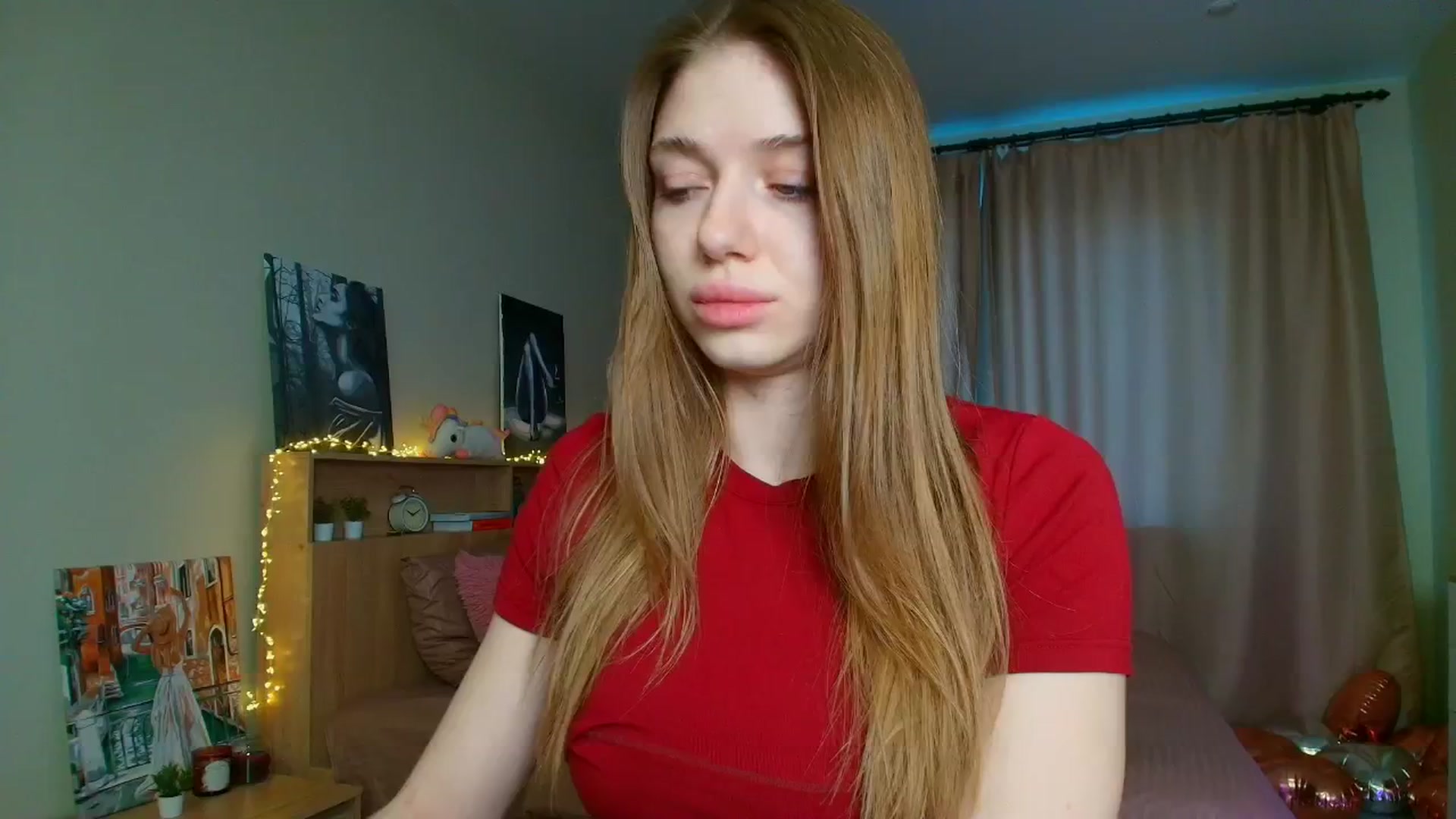 Gallery image thumbnail from Make_my_Luck's myfreecams stream on, 05/04/2025, 16:00 image 16 of 20