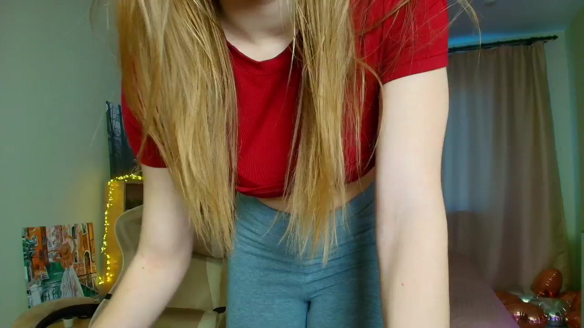 Gallery image thumbnail from Make_my_Luck's myfreecams stream on, 05/04/2025, 16:00 image 10 of 20