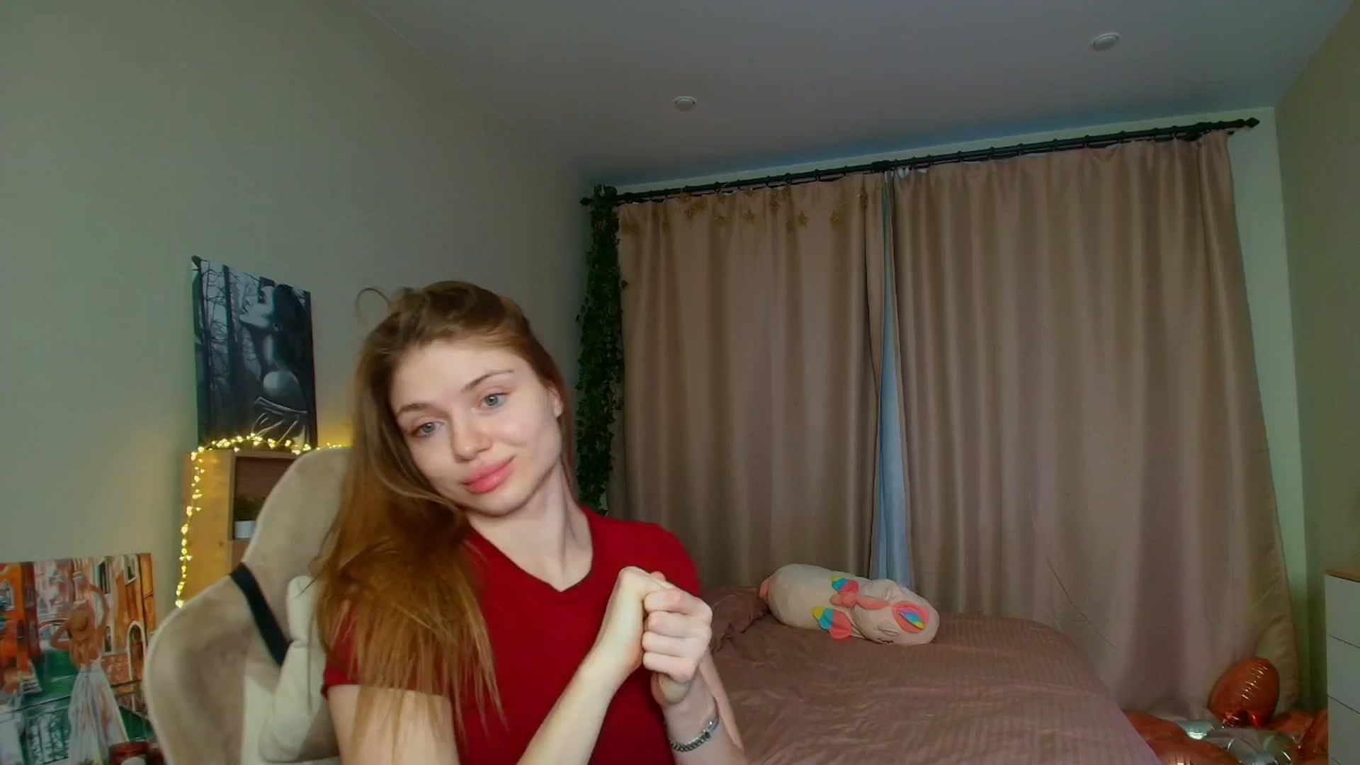 Gallery image thumbnail from Make_my_Luck's myfreecams stream on, 05/04/2025, 17:42 image 2 of 20