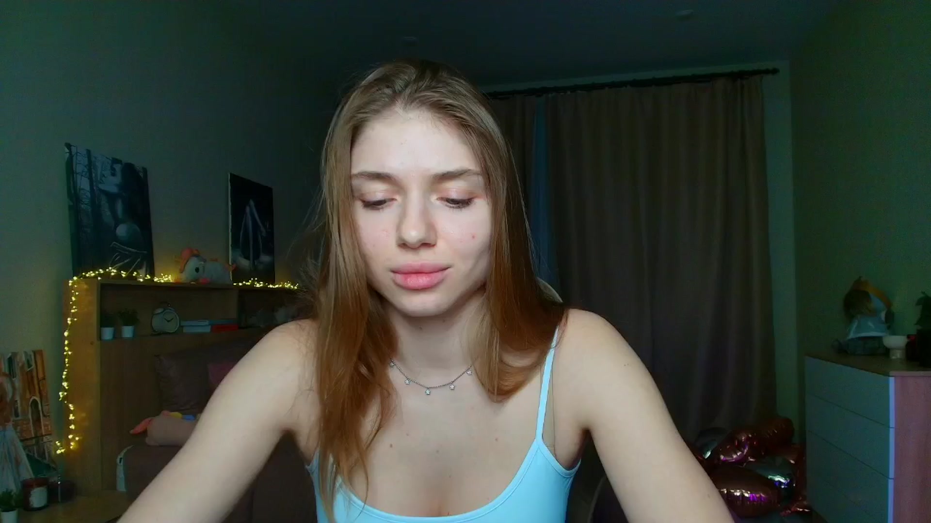 Gallery image thumbnail from Make_my_Luck's myfreecams stream on, 05/08/2025, 17:33 image 11 of 20