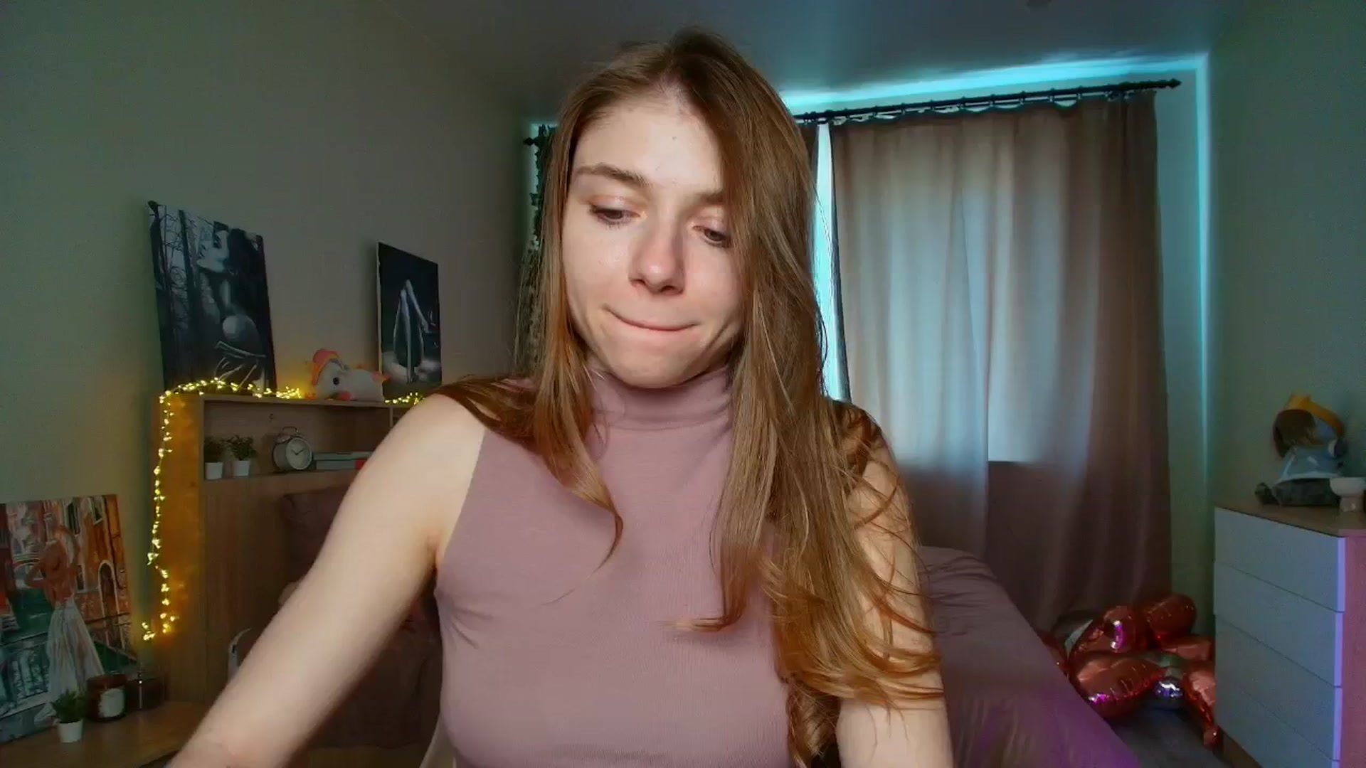 Gallery image thumbnail from Make_my_Luck's myfreecams stream on, 05/12/2025, 08:42 image 3 of 20