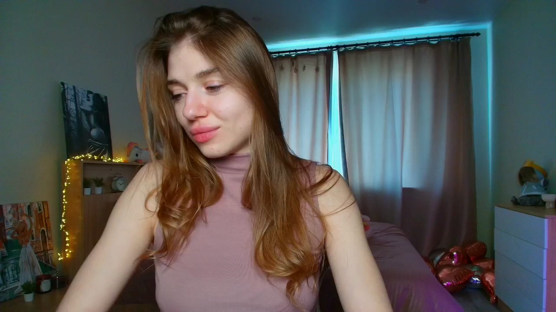 Gallery image thumbnail from Make_my_Luck's myfreecams stream on, 05/12/2025, 08:42 image 12 of 20