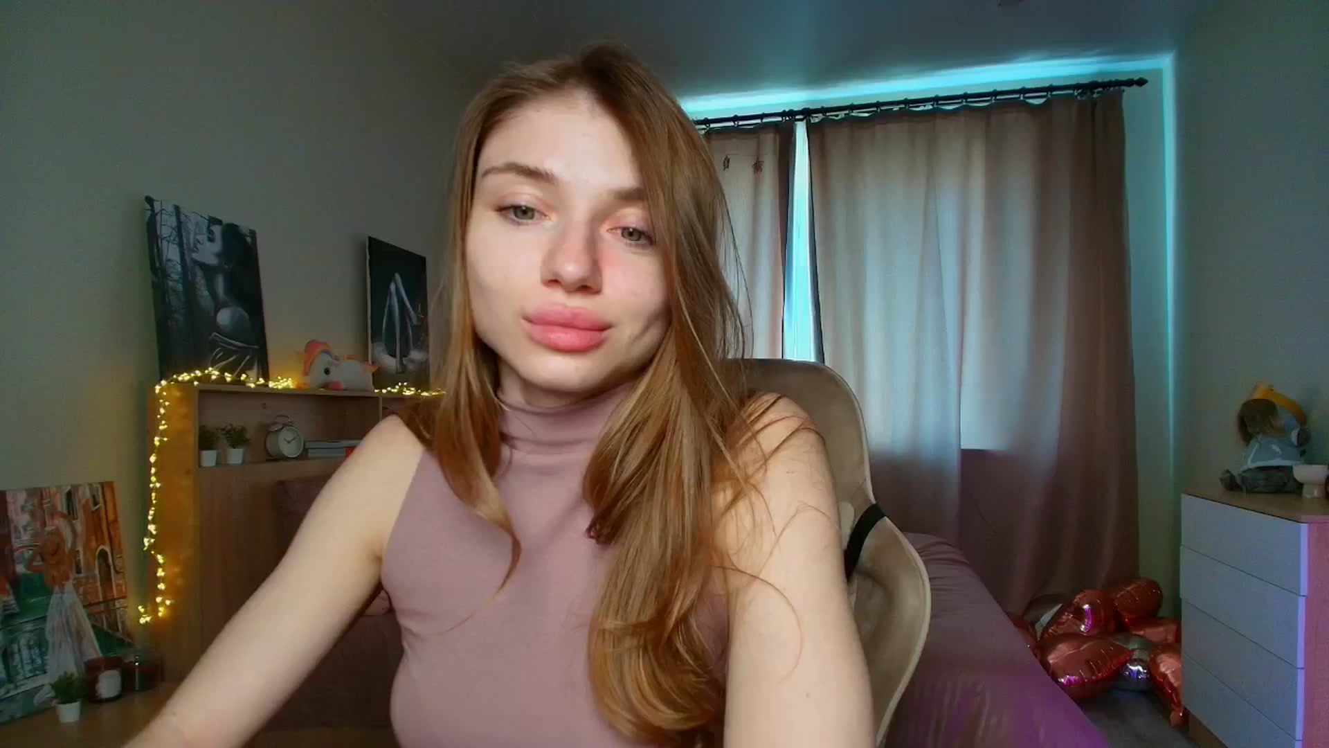 Gallery image thumbnail from Make_my_Luck's myfreecams stream on, 05/12/2025, 08:42 image 5 of 20