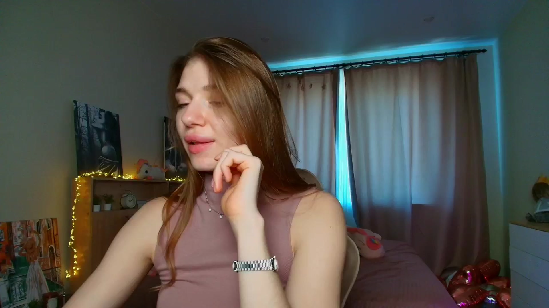 Gallery image thumbnail from Make_my_Luck's myfreecams stream on, 05/12/2025, 10:08 image 12 of 20