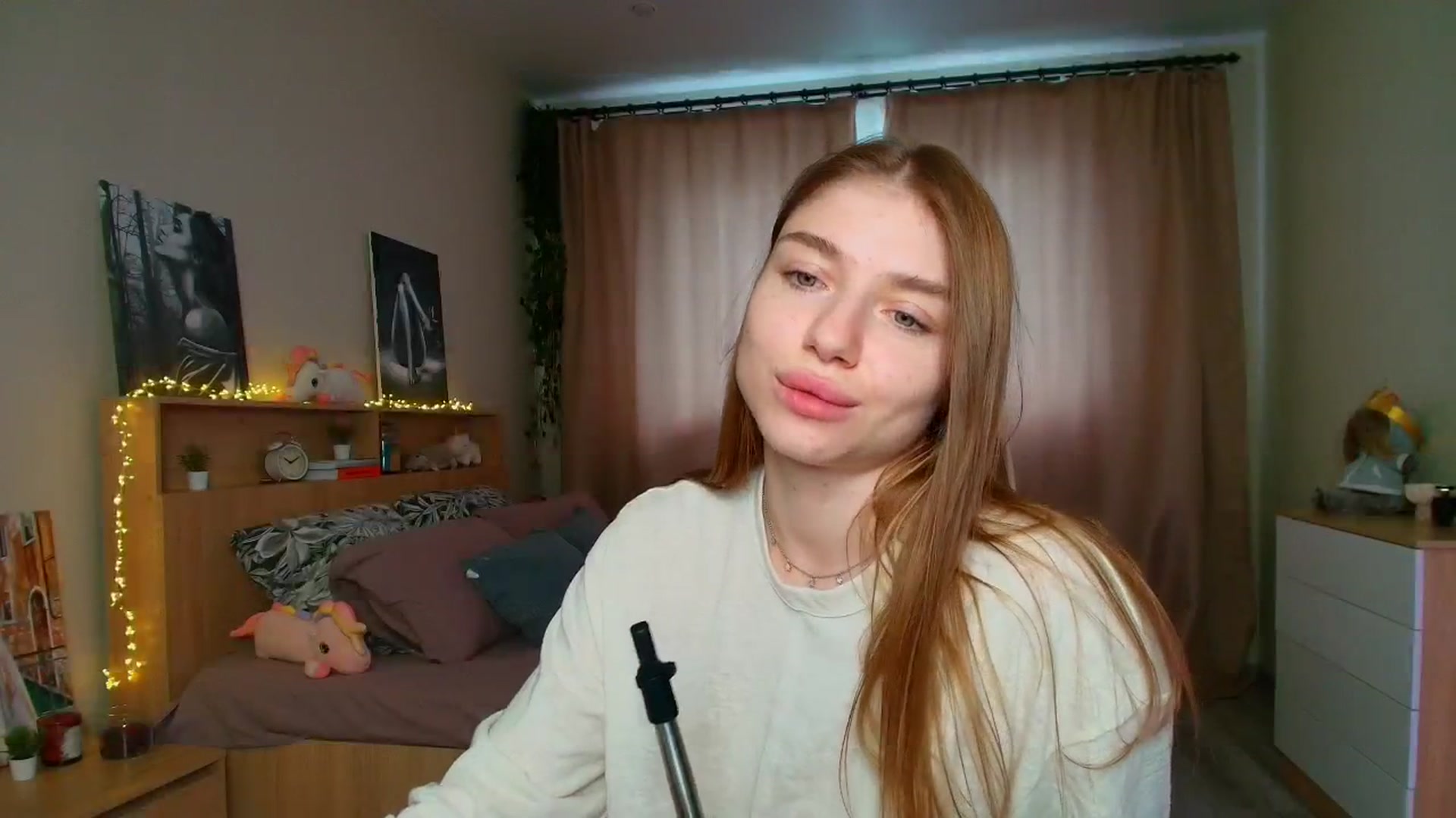 Gallery image thumbnail from Make_my_Luck's myfreecams stream on, 05/14/2025, 10:21 image 6 of 20
