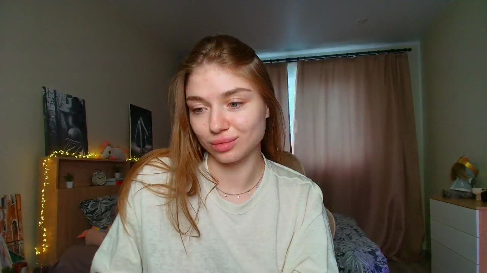 Gallery image thumbnail from Make_my_Luck's myfreecams stream on, 05/14/2025, 10:21 image 10 of 20