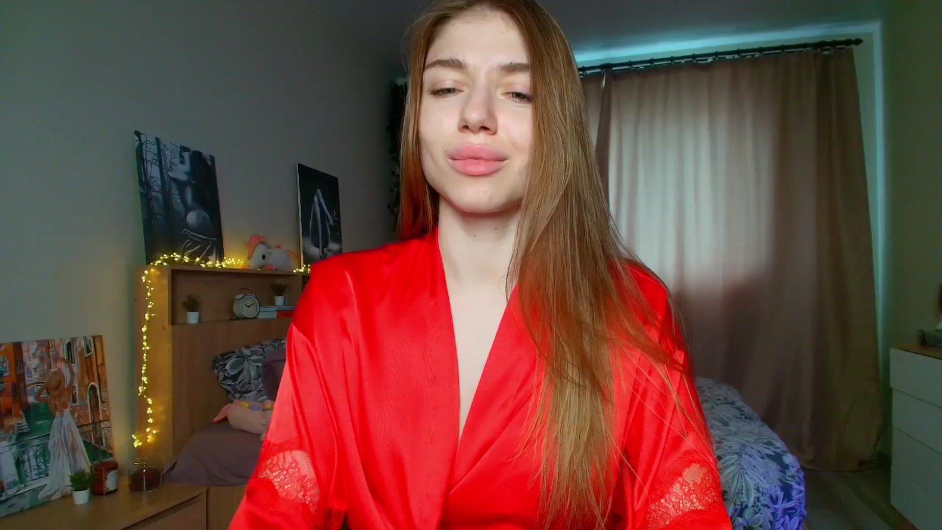 Gallery image thumbnail from Make_my_Luck's myfreecams stream on, 05/19/2025, 08:23 image 9 of 20