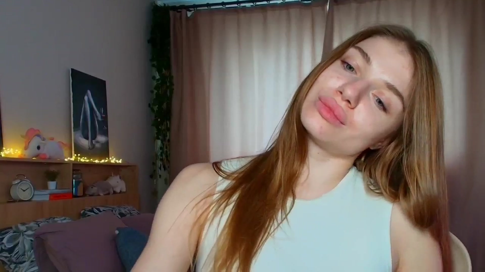 Gallery image thumbnail from Make_my_Luck's myfreecams stream on, 05/19/2025, 10:04 image 16 of 20