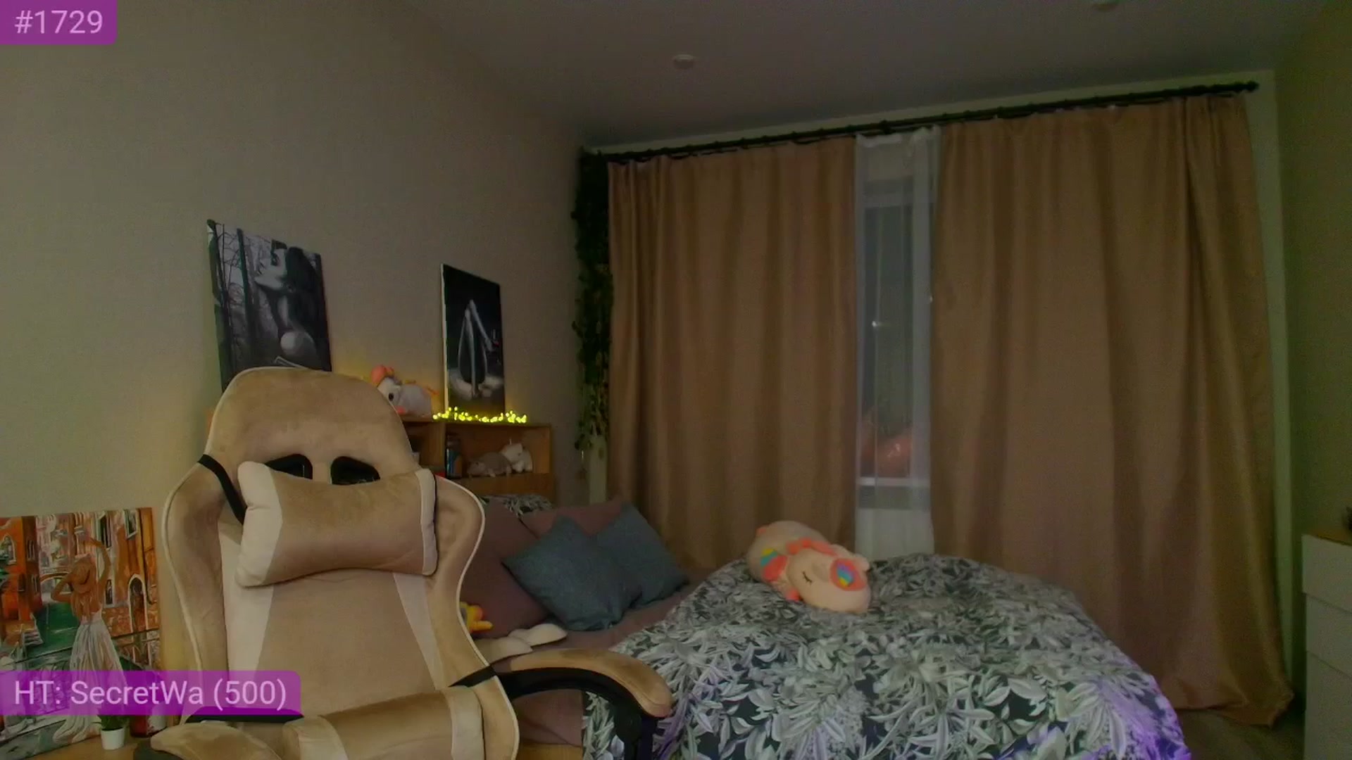 Gallery image thumbnail from Make_my_Luck's myfreecams stream on, 05/20/2025, 19:45 image 20 of 20
