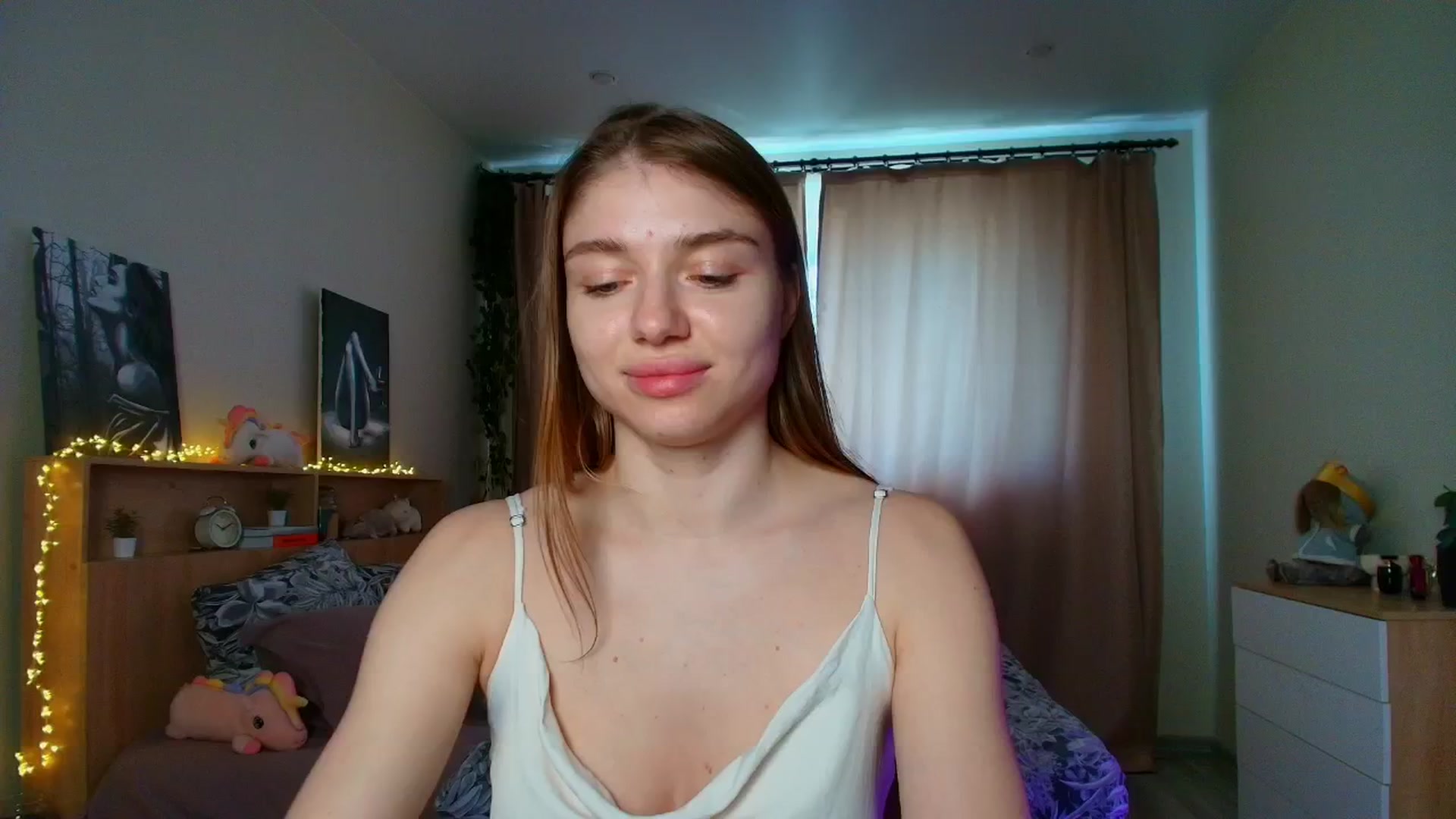 Gallery image thumbnail from Make_my_Luck's myfreecams stream on, 05/29/2025, 10:05 image 4 of 20