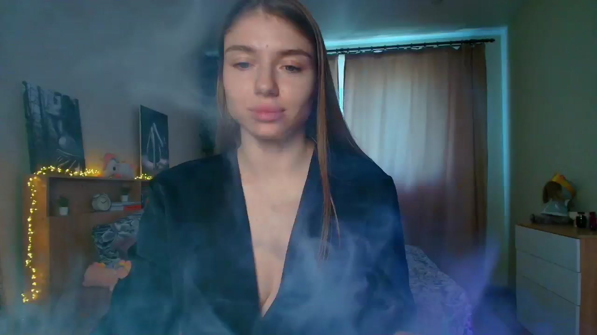 Gallery image thumbnail from Make_my_Luck's myfreecams stream on, 05/29/2025, 10:05 image 9 of 20