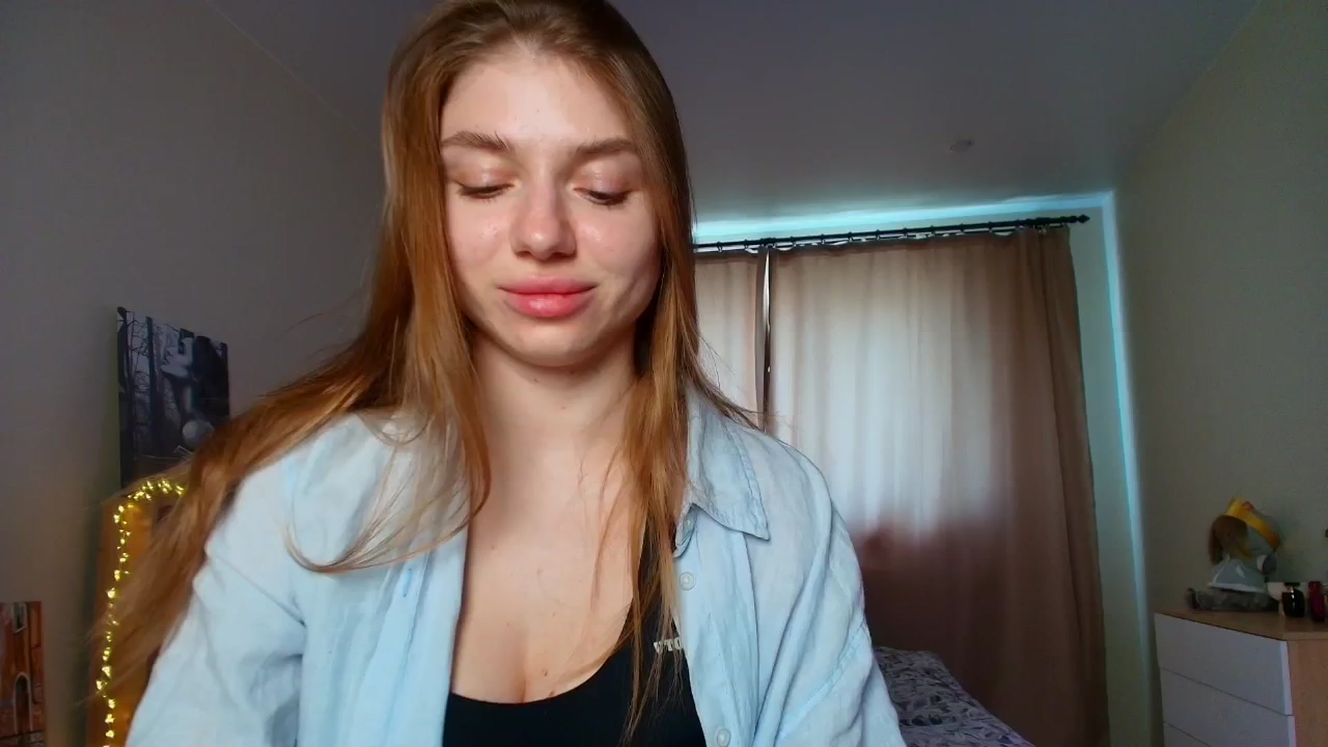 Gallery image thumbnail from Make_my_Luck's myfreecams stream on, 06/07/2025, 10:36 image 1 of 20