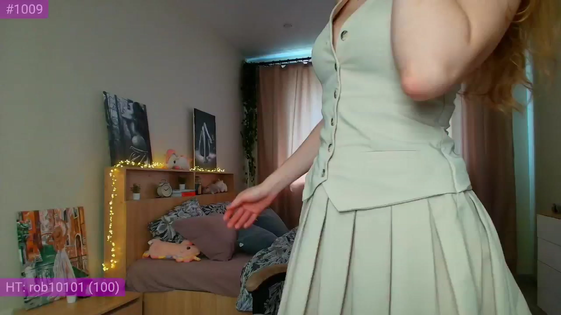 Gallery image thumbnail from Make_my_Luck's myfreecams stream on, 06/12/2025, 08:26 image 15 of 20