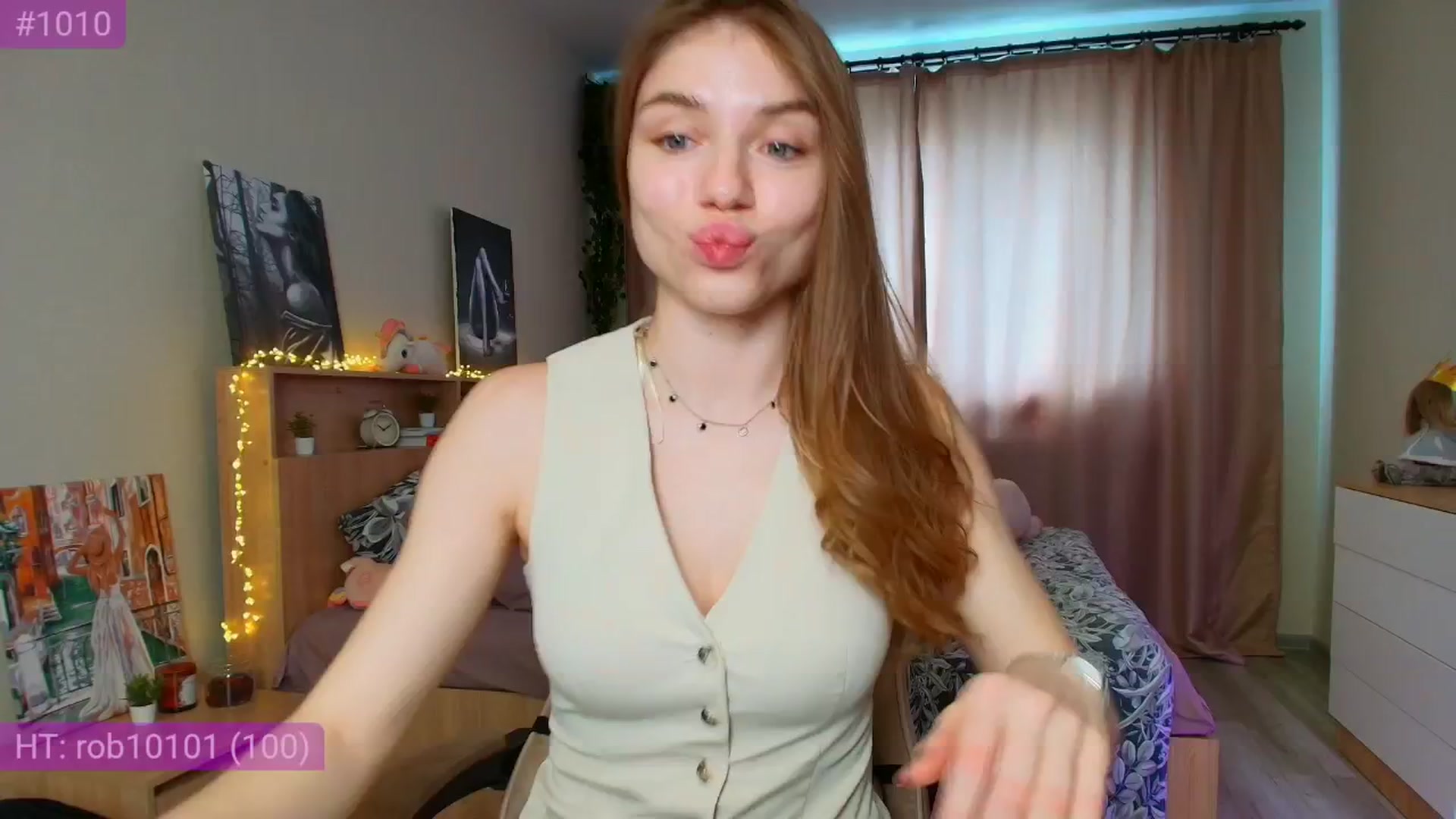 Gallery image thumbnail from Make_my_Luck's myfreecams stream on, 06/12/2025, 08:26 image 6 of 20
