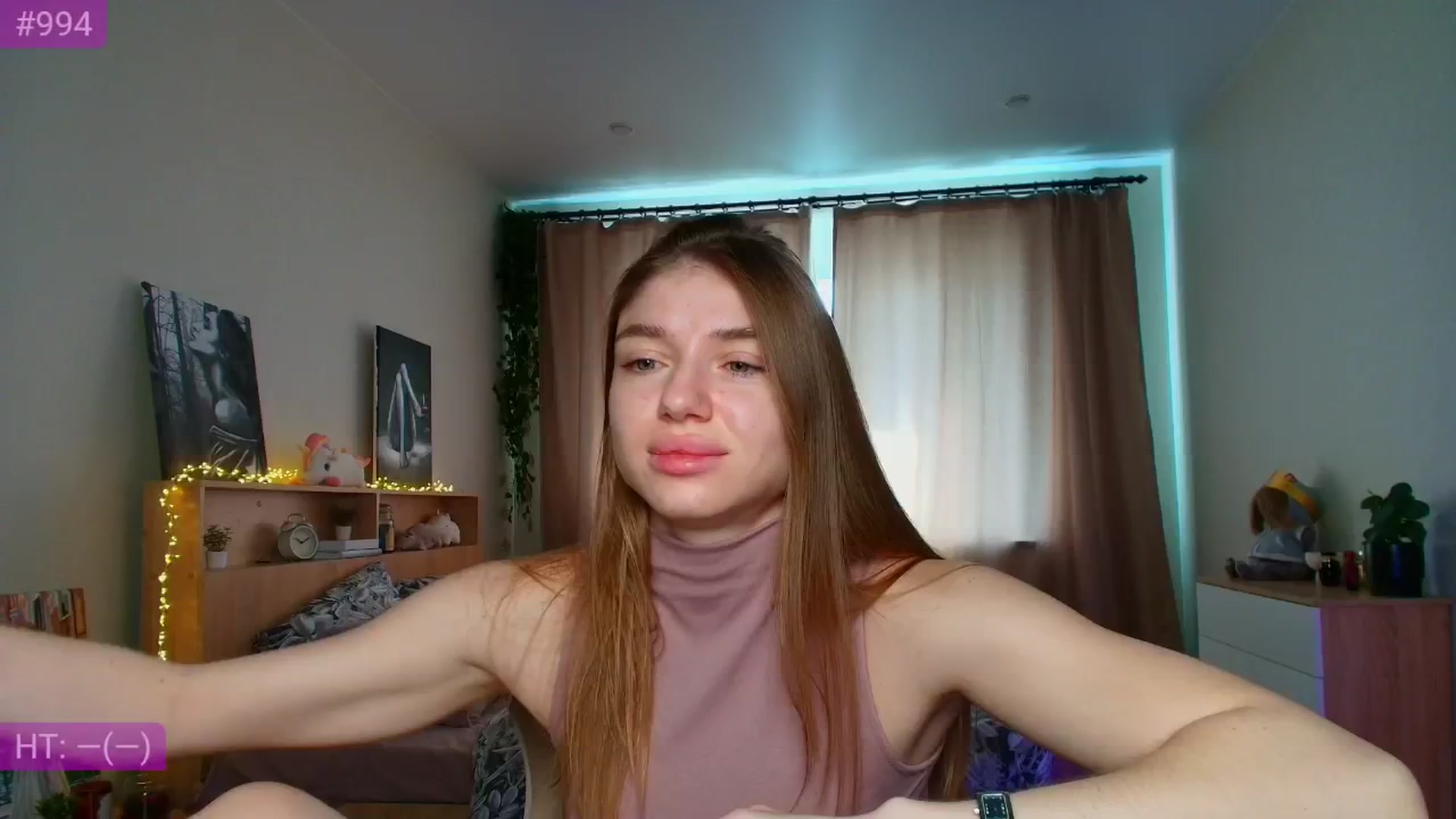 Gallery image thumbnail from Make_my_Luck's myfreecams stream on, 06/26/2025, 07:30 image 19 of 20