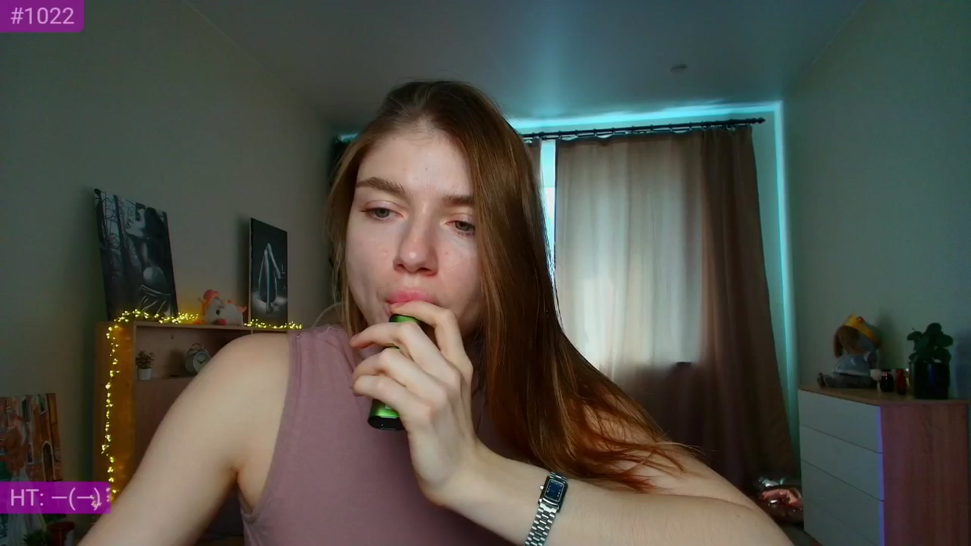 Gallery image thumbnail from Make_my_Luck's myfreecams stream on, 06/26/2025, 07:30 image 11 of 20