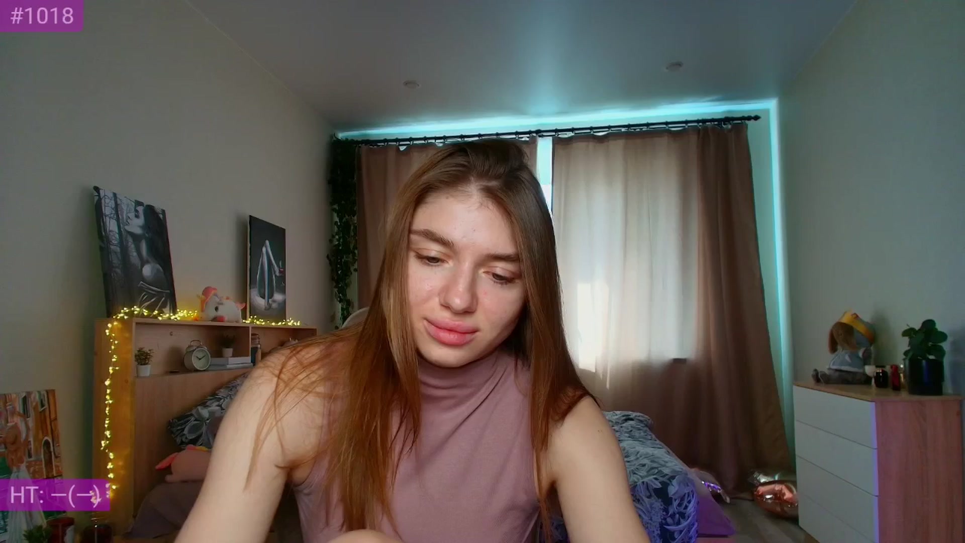 Gallery image thumbnail from Make_my_Luck's myfreecams stream on, 06/26/2025, 07:30 image 17 of 20
