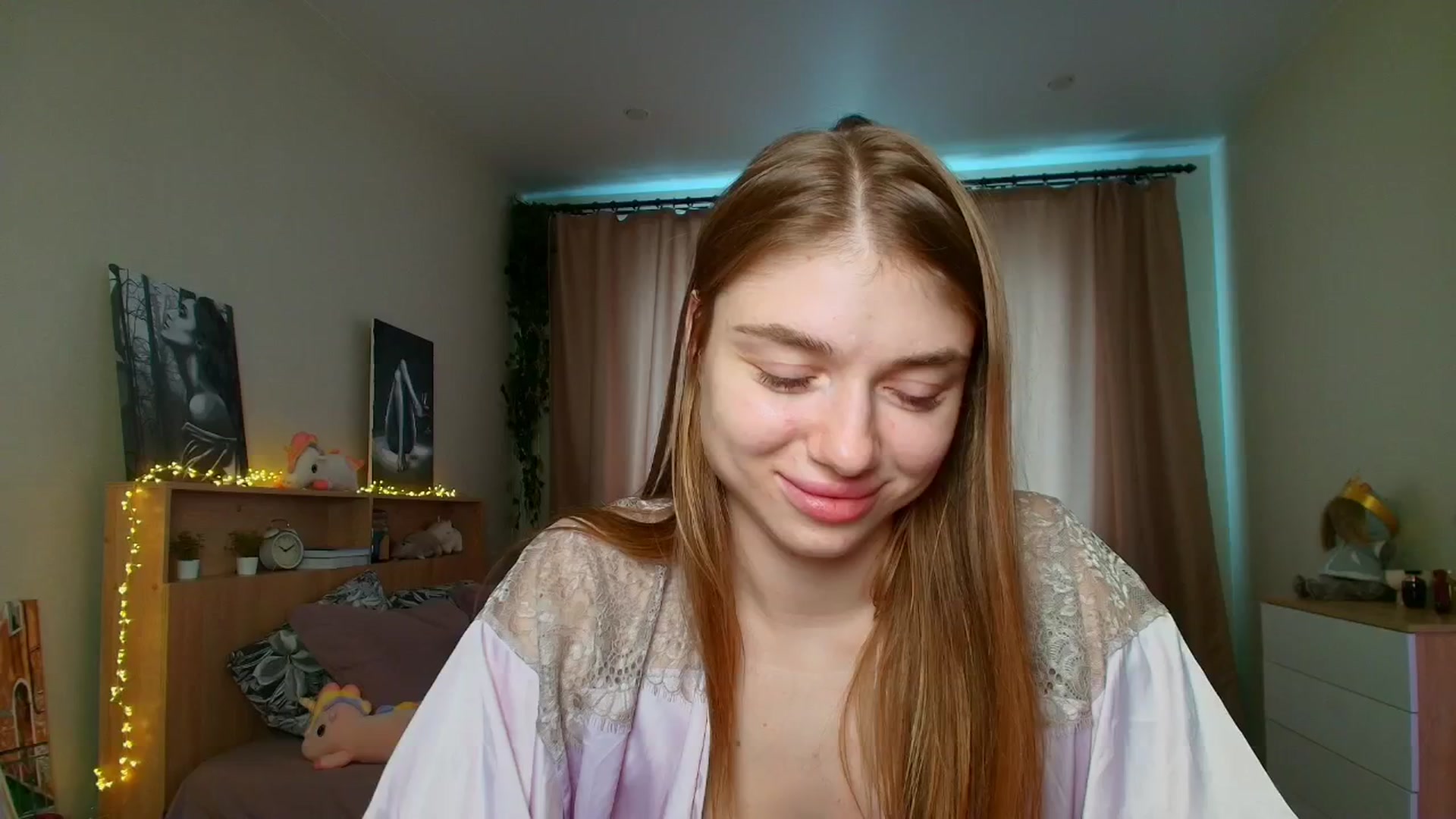 Gallery image thumbnail from Make_my_Luck's myfreecams stream on, 06/26/2025, 11:10 image 10 of 20