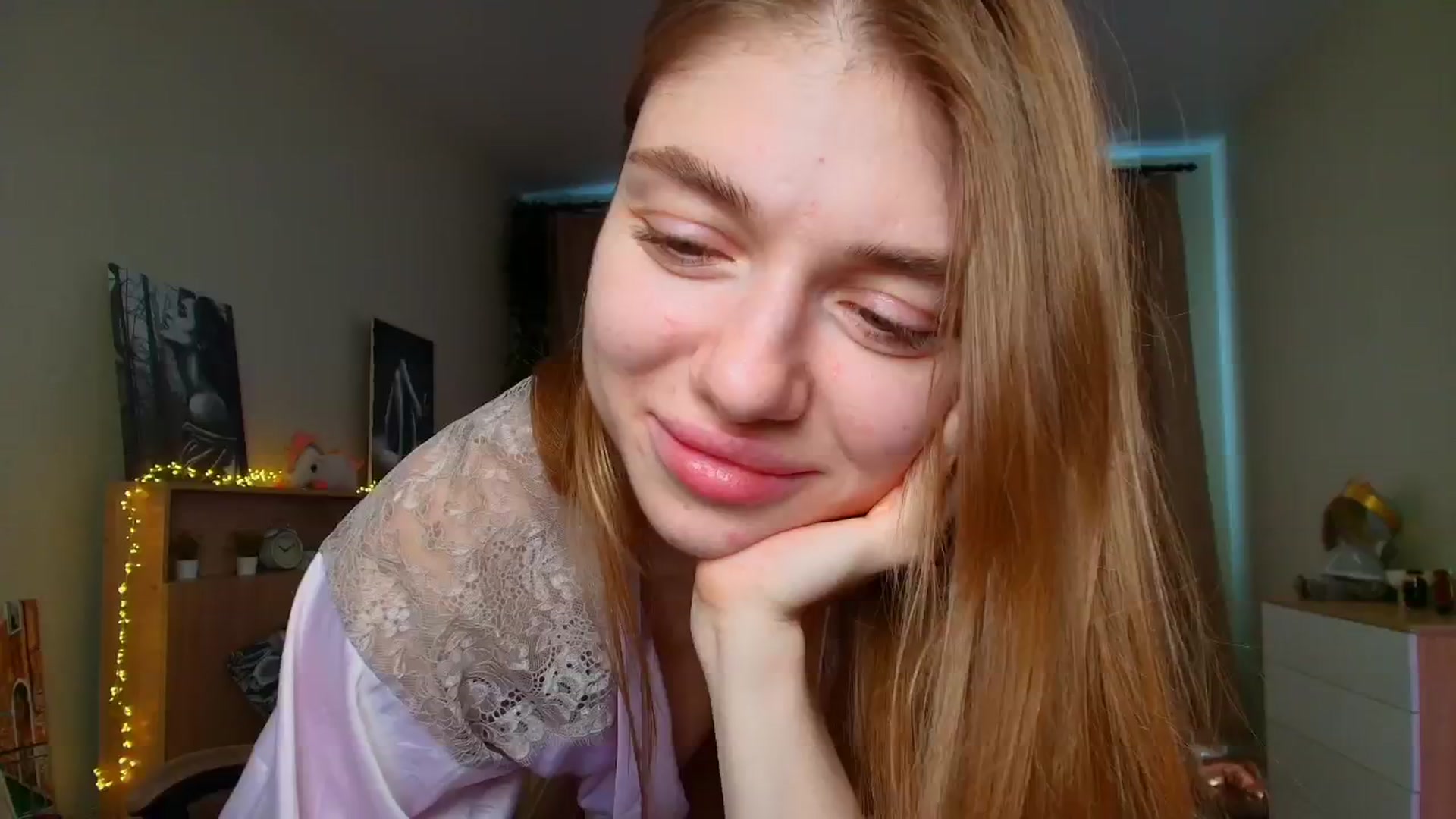 Gallery image thumbnail from Make_my_Luck's myfreecams stream on, 06/26/2025, 11:10 image 4 of 20