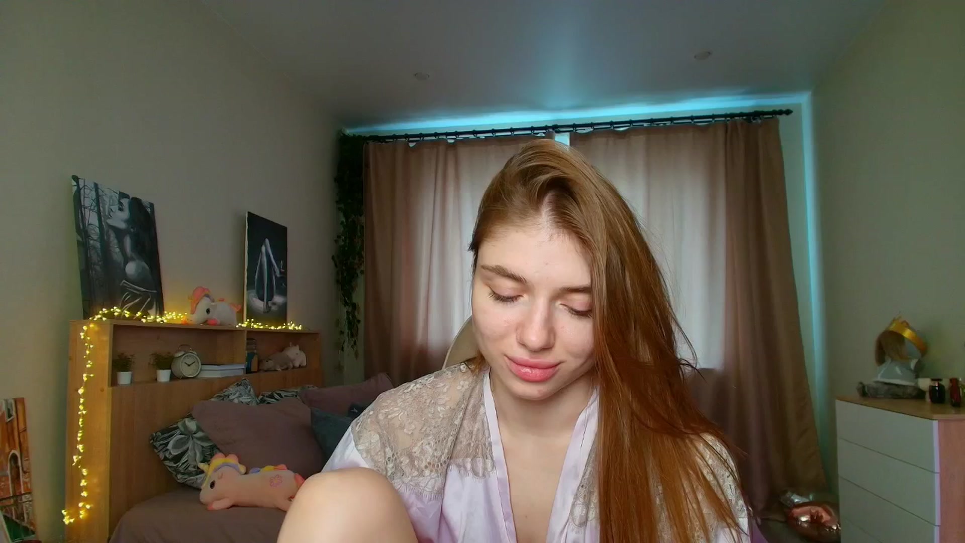 Gallery image thumbnail from Make_my_Luck's myfreecams stream on, 06/26/2025, 11:10 image 19 of 20
