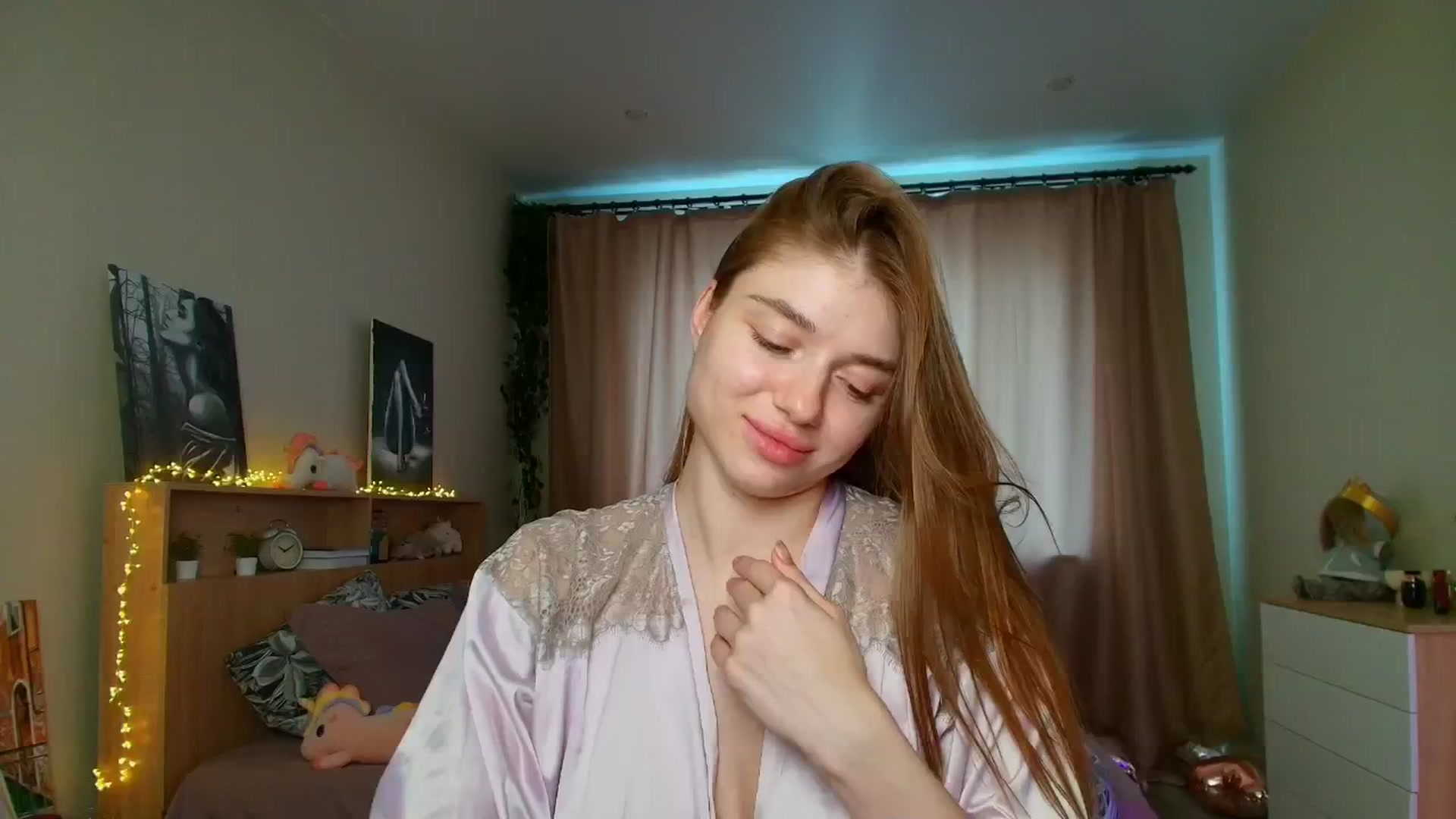 Gallery image thumbnail from Make_my_Luck's myfreecams stream on, 06/26/2025, 11:10 image 18 of 20