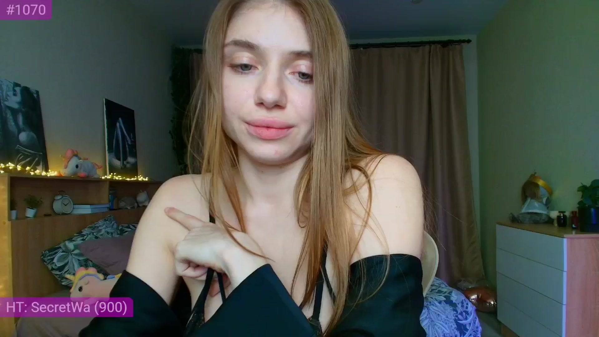 Gallery image thumbnail from Make_my_Luck's myfreecams stream on, 06/30/2025, 19:27 image 11 of 20