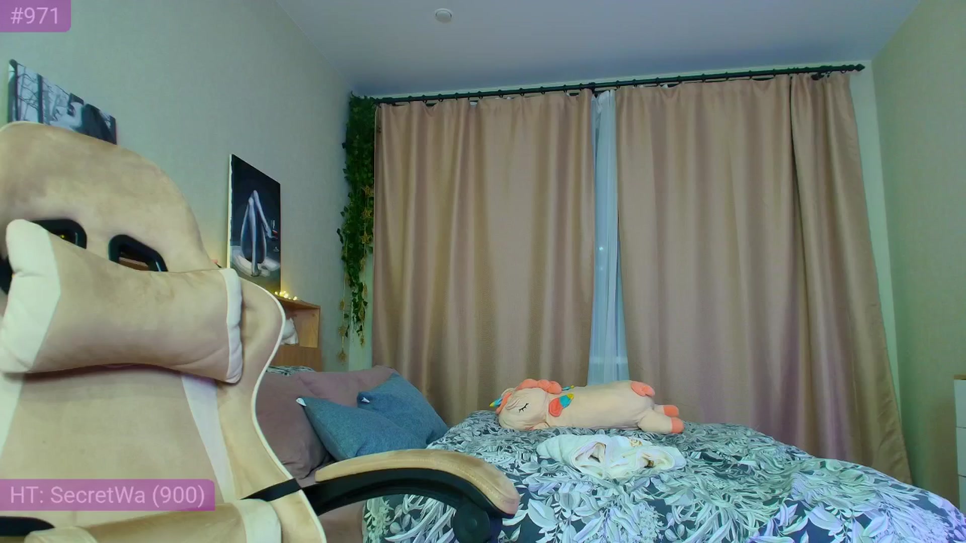 Gallery image thumbnail from Make_my_Luck's myfreecams stream on, 06/30/2025, 23:03 image 1 of 20