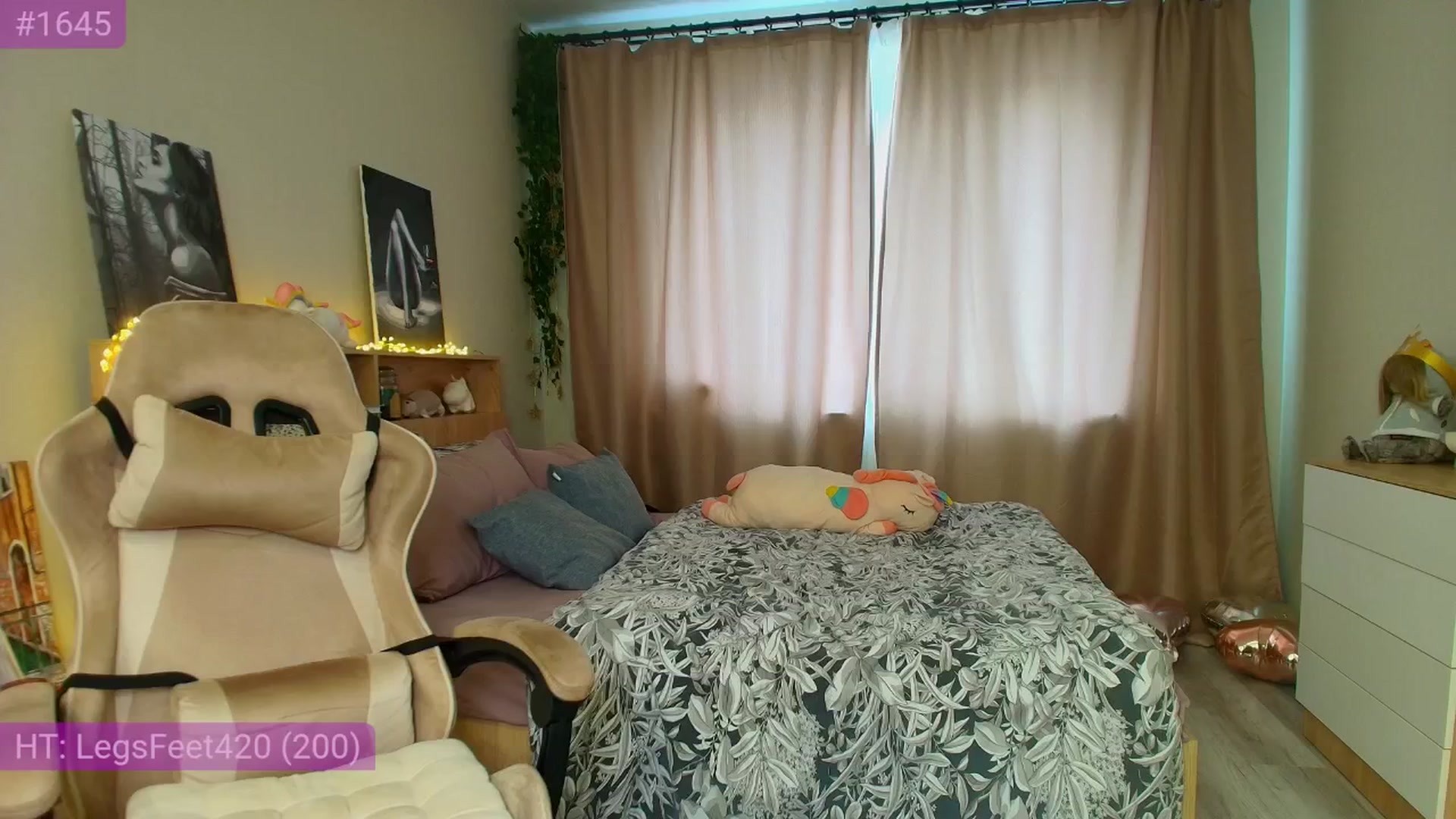 Gallery image thumbnail from Make_my_Luck's myfreecams stream on, 07/14/2025, 10:34 image 20 of 20