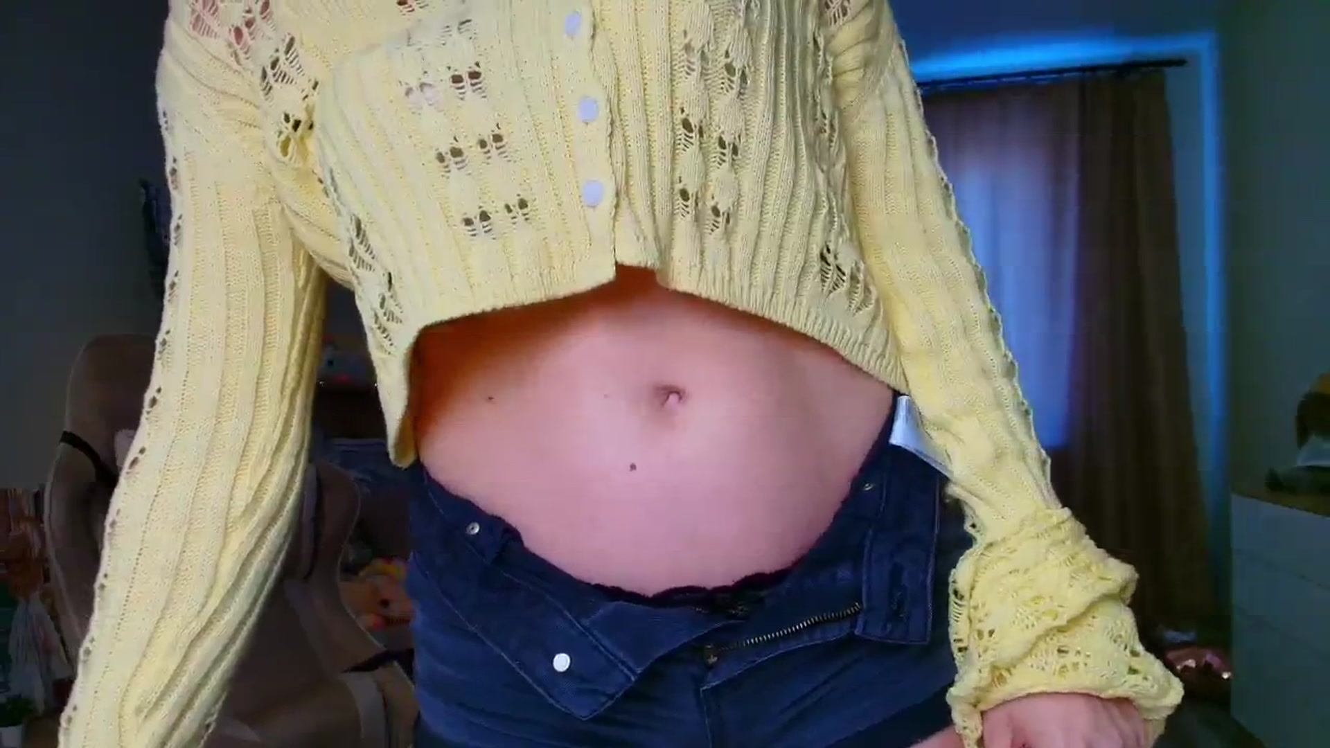 Gallery image thumbnail from Make_my_Luck's myfreecams stream on, 07/14/2025, 14:21 image 17 of 20