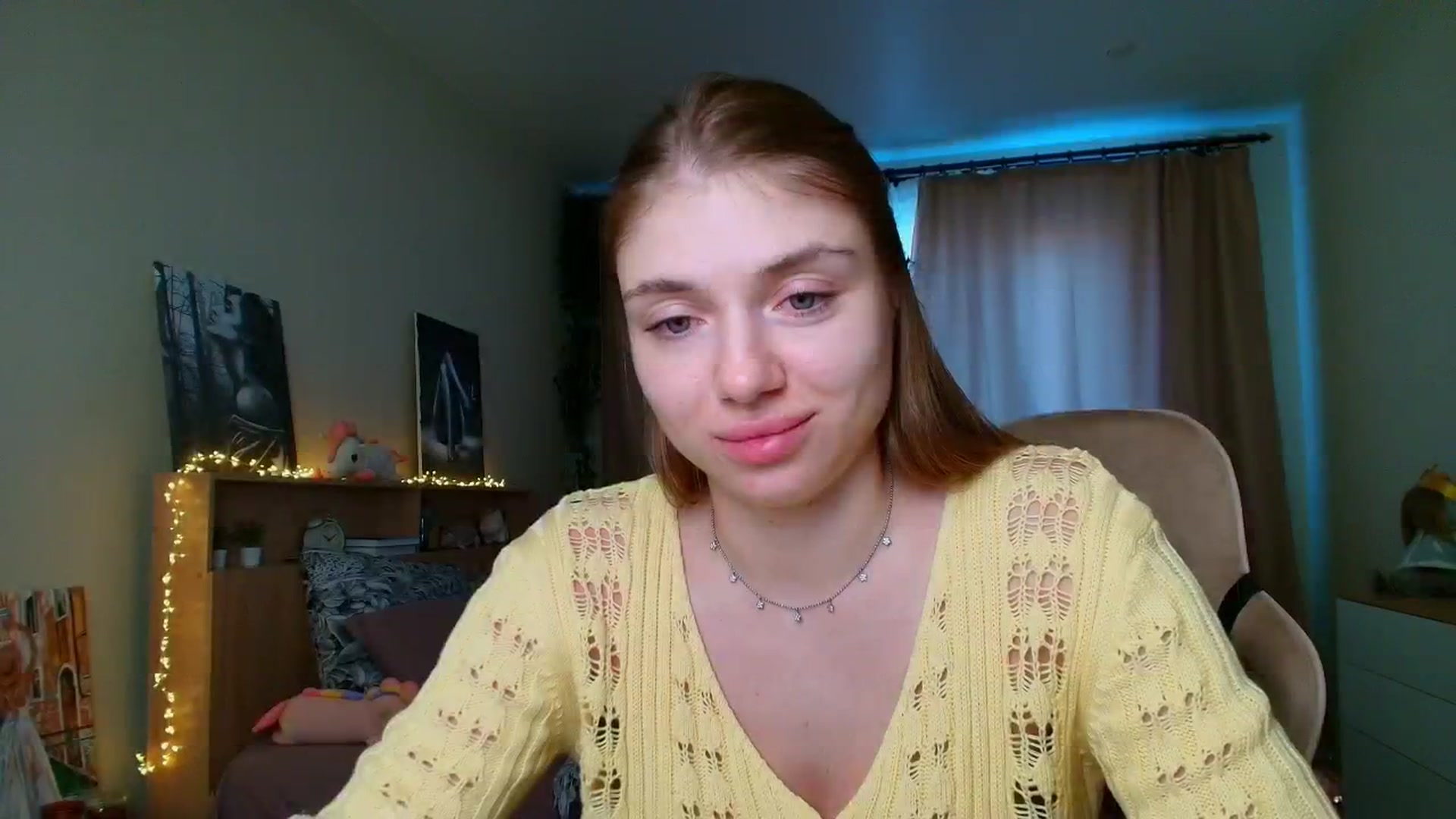 Gallery image thumbnail from Make_my_Luck's myfreecams stream on, 07/14/2025, 15:41 image 7 of 20