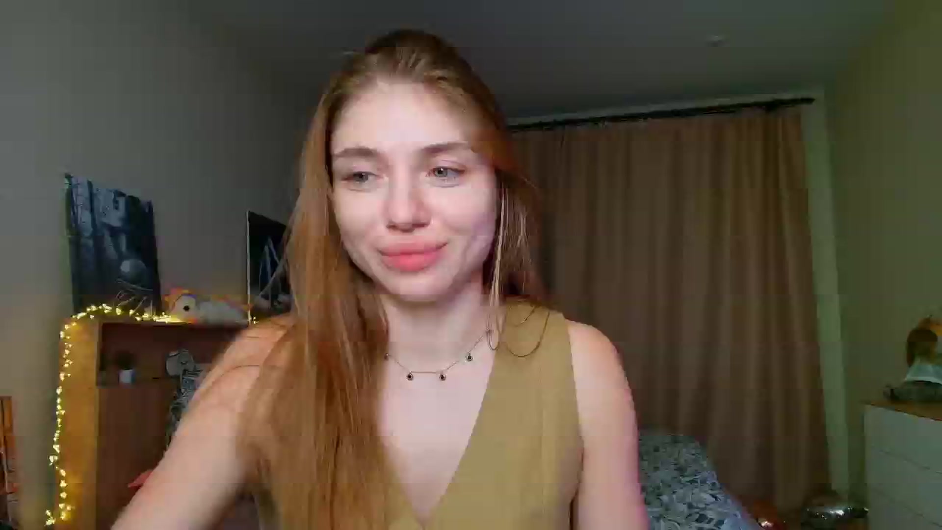 Gallery image thumbnail from Make_my_Luck's myfreecams stream on, 07/21/2025, 20:10 image 1 of 20