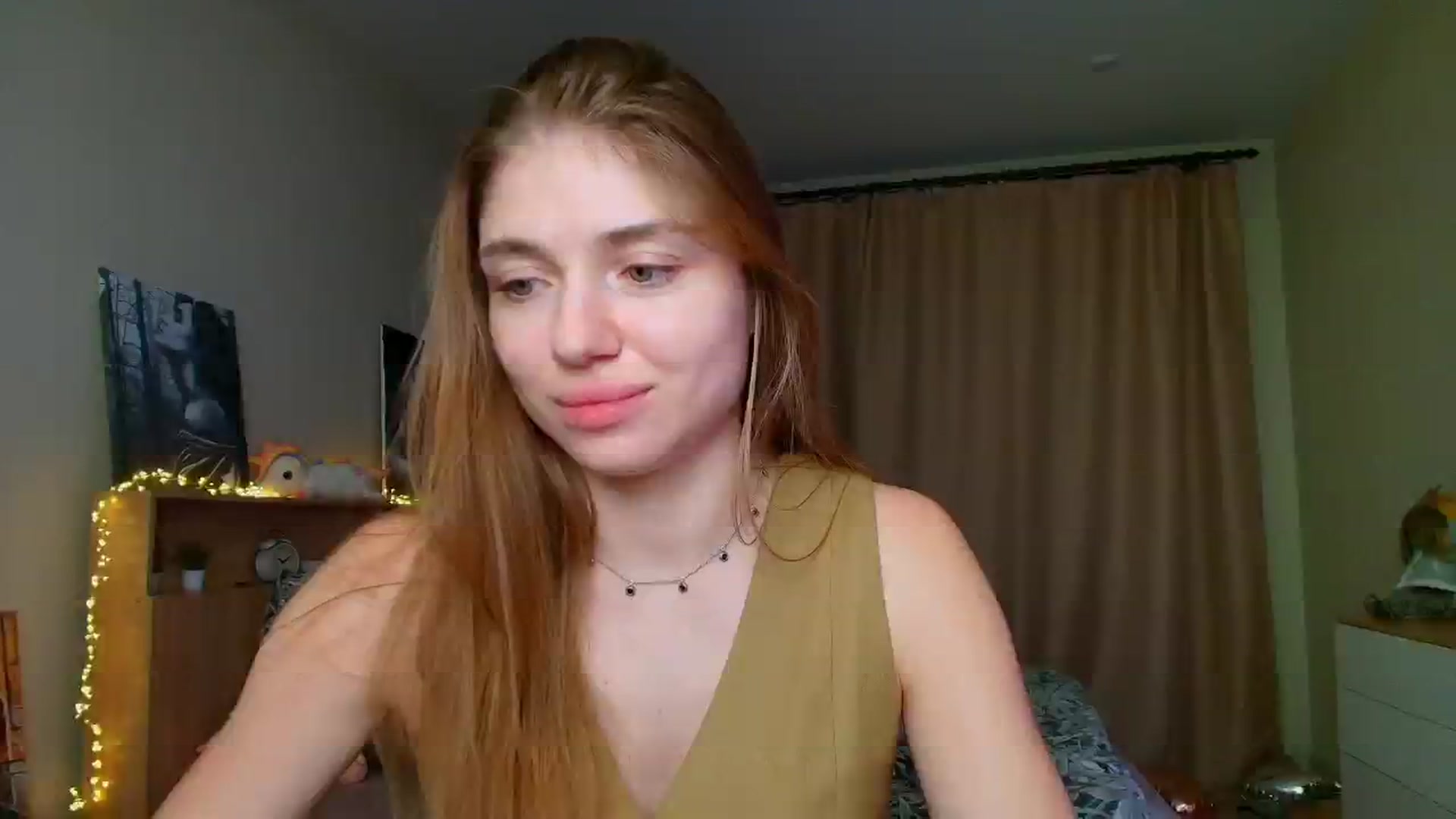 Gallery image thumbnail from Make_my_Luck's myfreecams stream on, 07/21/2025, 20:10 image 2 of 20
