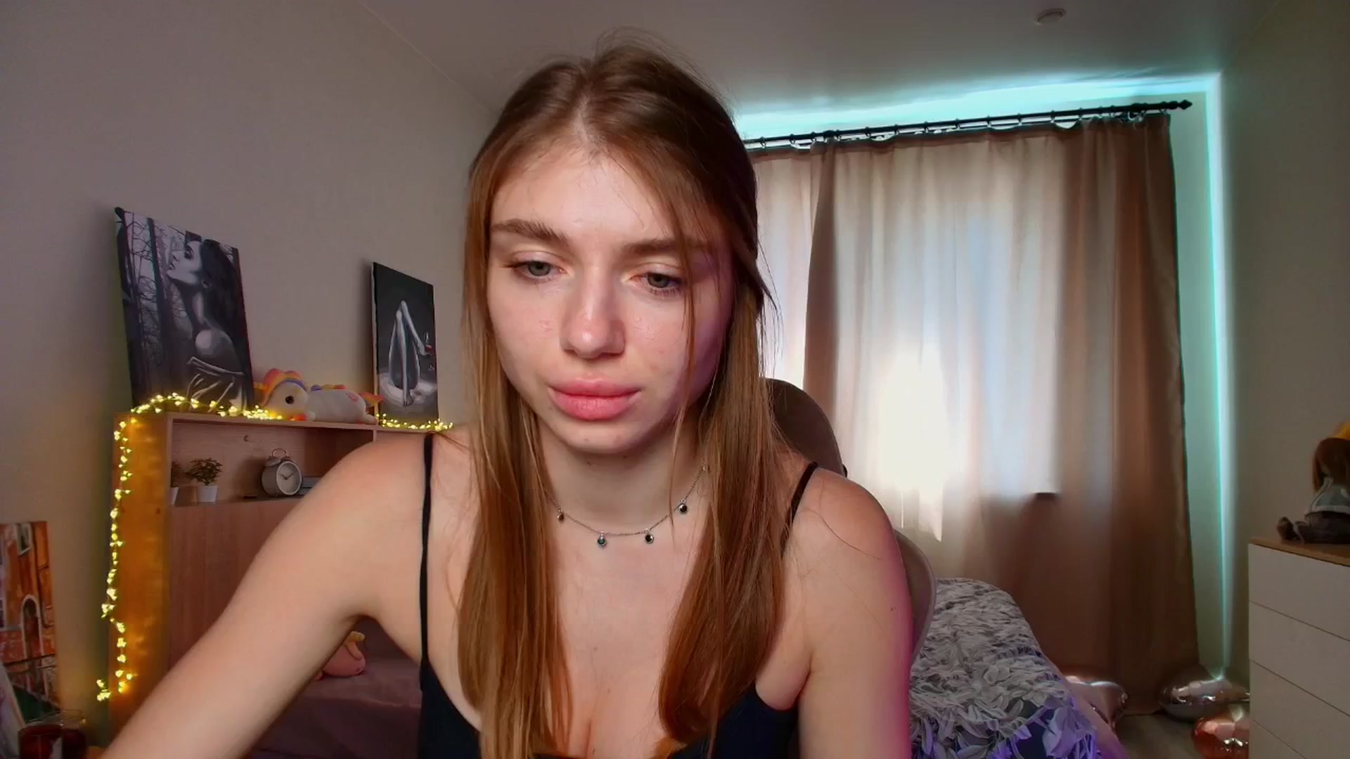 Gallery image thumbnail from Make_my_Luck's myfreecams stream on, 07/27/2025, 08:47 image 2 of 20