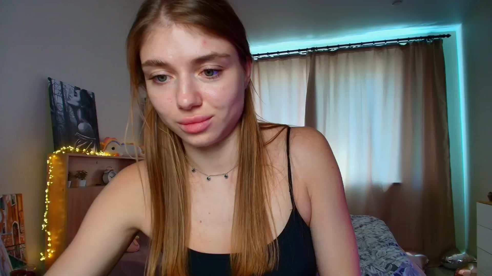 Gallery image thumbnail from Make_my_Luck's myfreecams stream on, 07/27/2025, 08:47 image 12 of 20