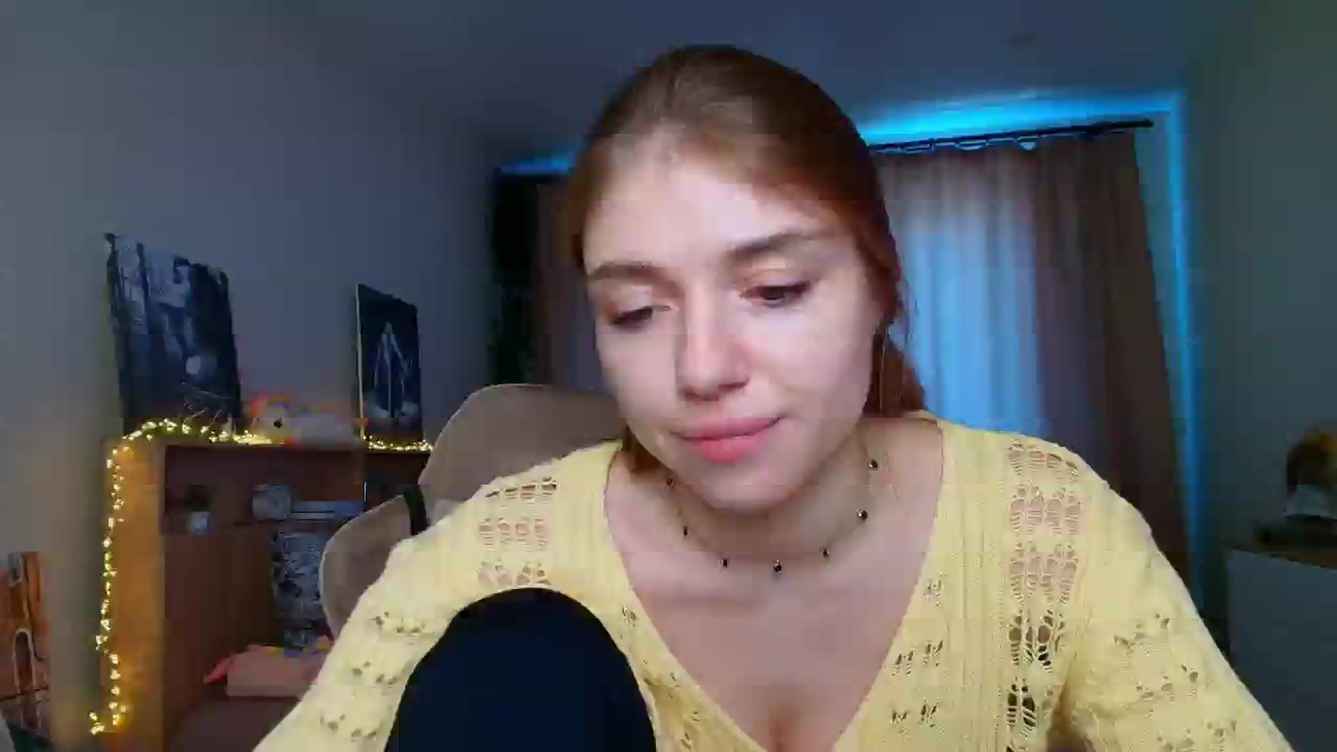 Gallery image thumbnail from Make_my_Luck's myfreecams stream on, 07/27/2025, 11:33 image 8 of 20