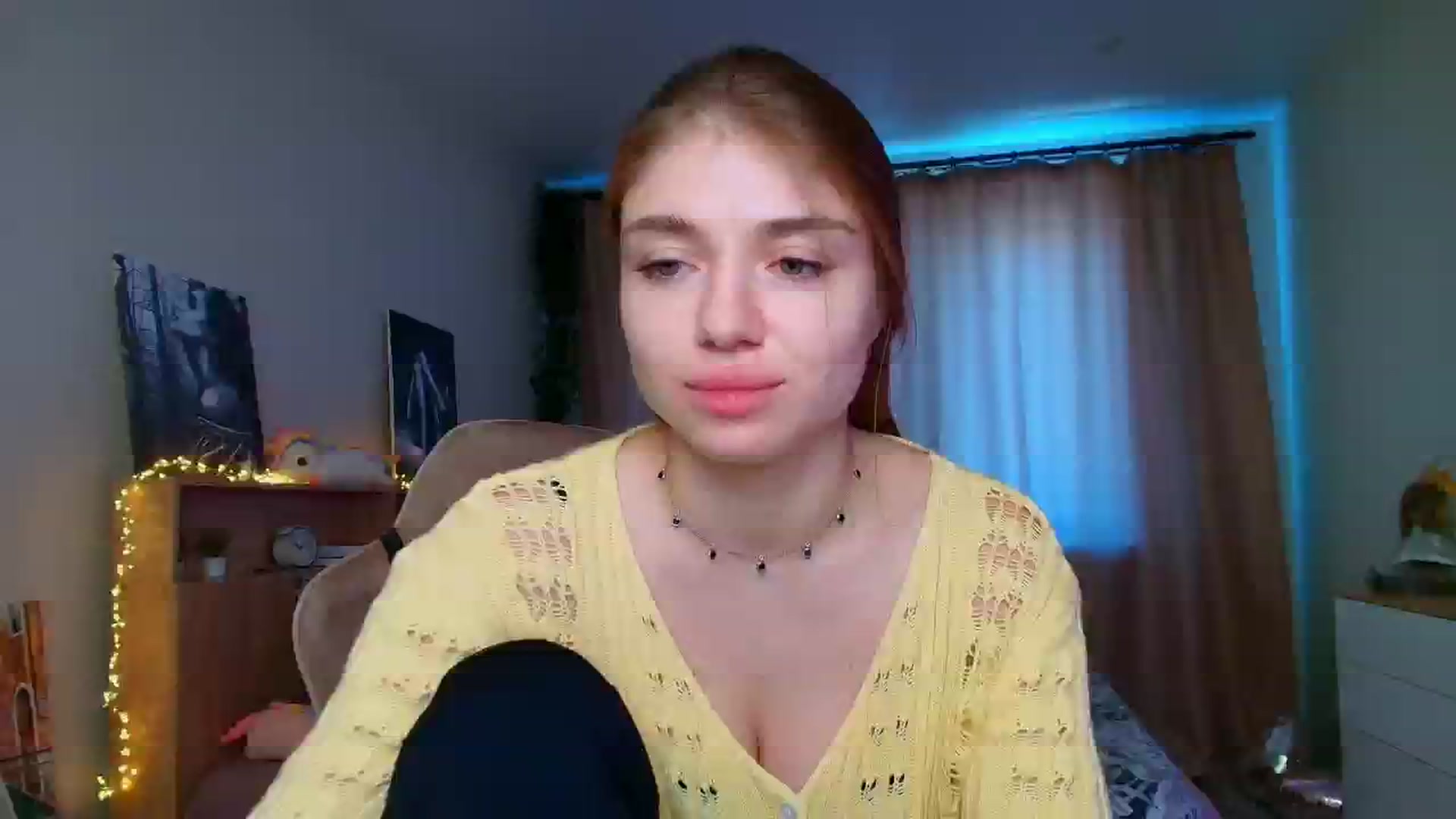 Gallery image thumbnail from Make_my_Luck's myfreecams stream on, 07/27/2025, 11:33 image 3 of 20