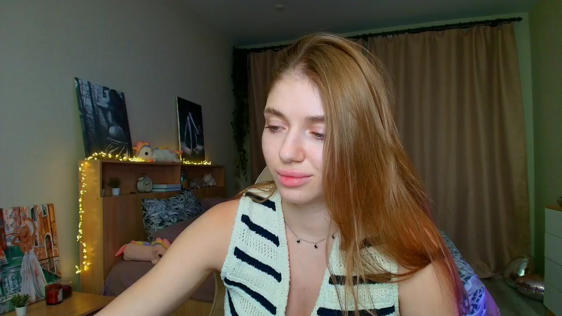 Gallery image thumbnail from Make_my_Luck's myfreecams stream on, 07/29/2025, 18:48 image 10 of 20