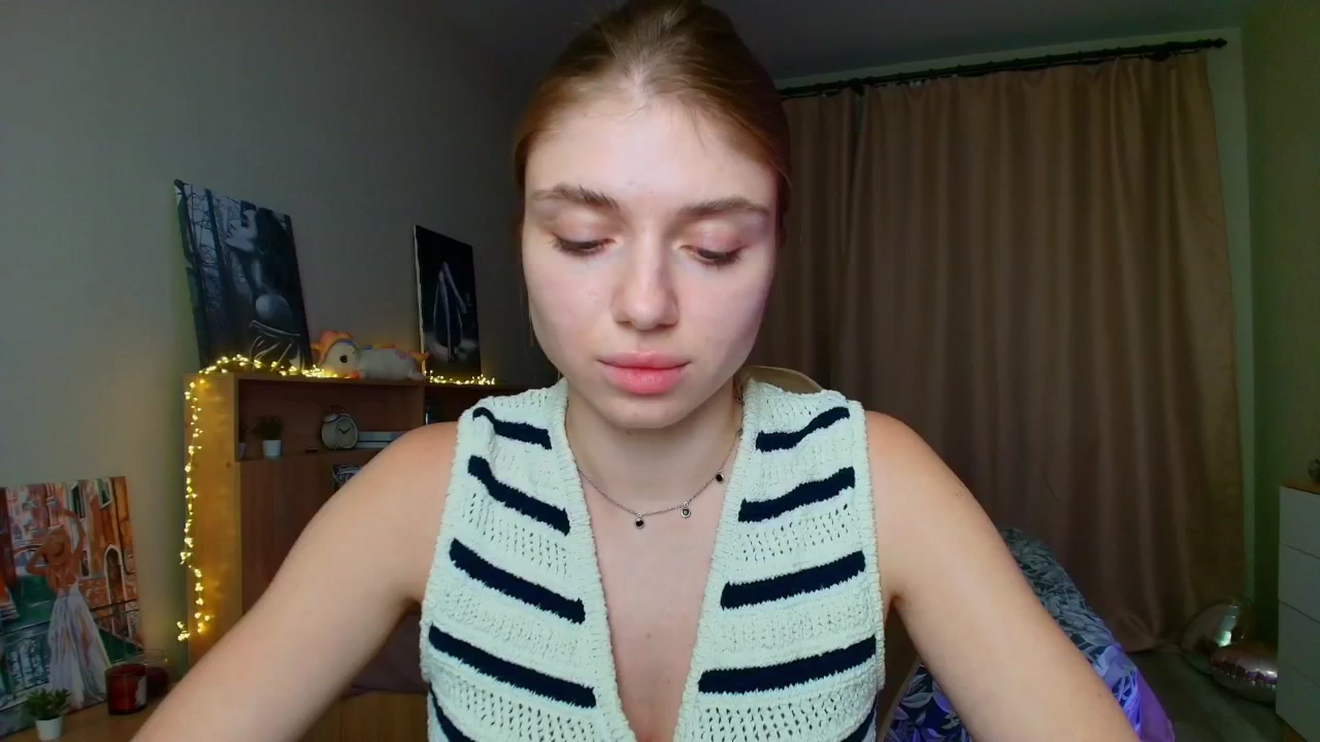 Gallery image thumbnail from Make_my_Luck's myfreecams stream on, 07/29/2025, 18:48 image 3 of 20