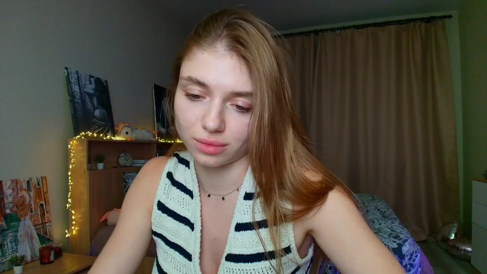 Gallery image thumbnail from Make_my_Luck's myfreecams stream on, 07/29/2025, 18:48 image 9 of 20