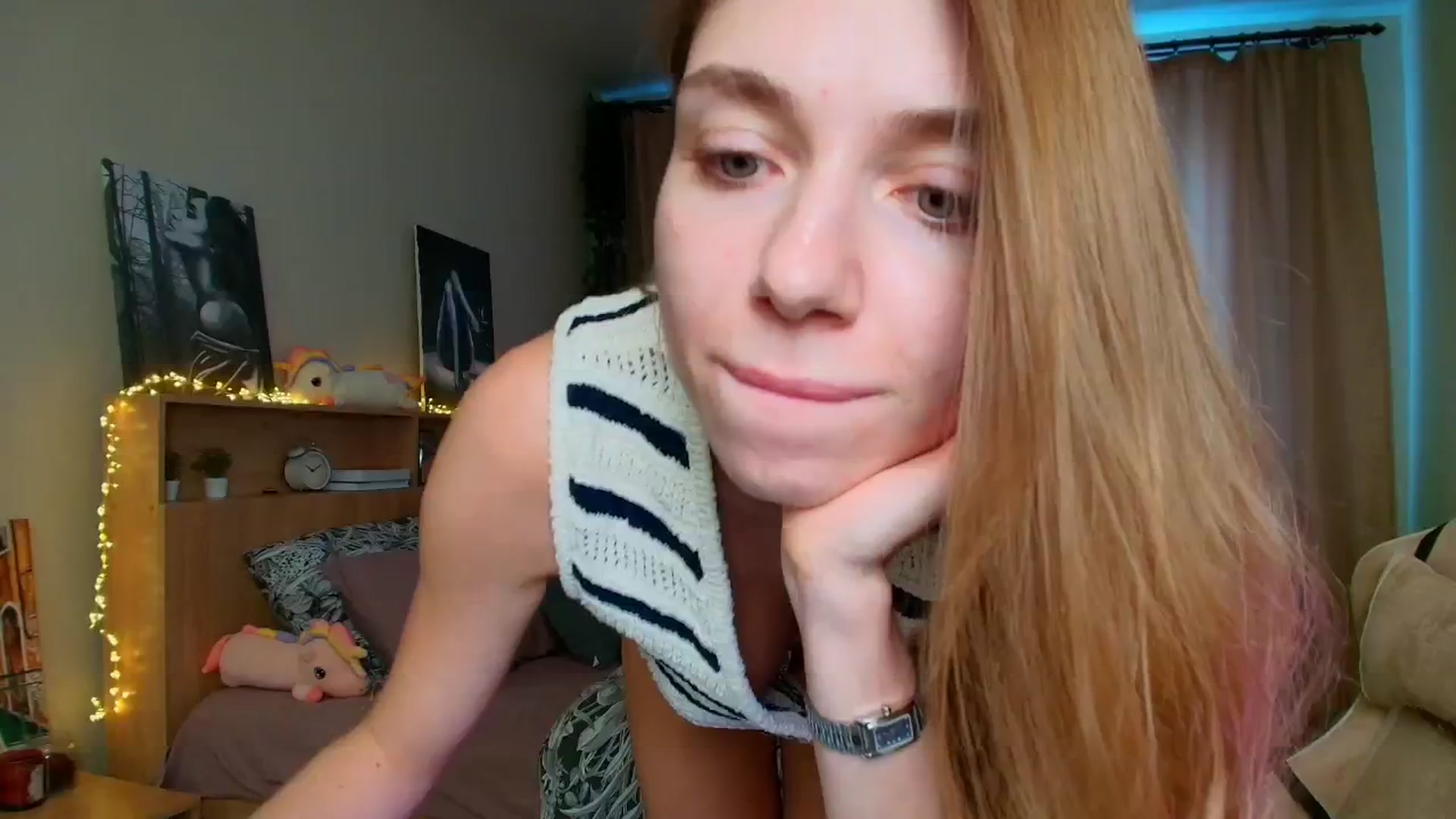 Gallery image thumbnail from Make_my_Luck's myfreecams stream on, 08/03/2025, 13:39 image 10 of 20