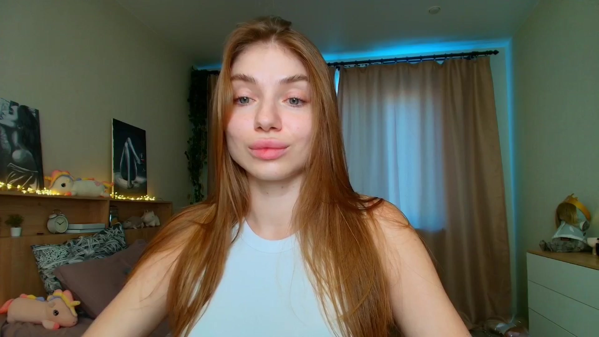Gallery image thumbnail from Make_my_Luck's myfreecams stream on, 08/06/2025, 16:45 image 3 of 20