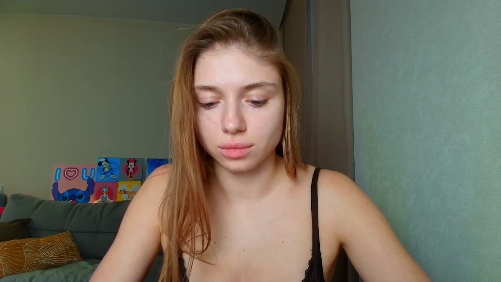 Gallery image thumbnail from Make_my_Luck's myfreecams stream on, 10/08/2025, 17:54 image 11 of 20