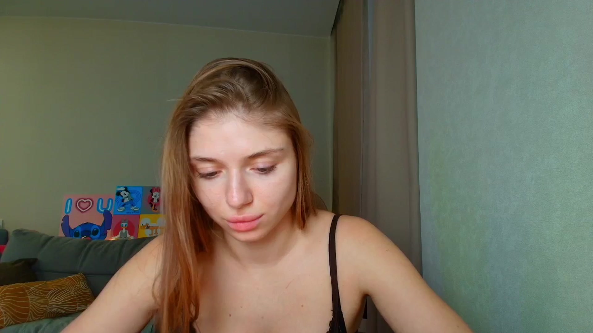 Gallery image thumbnail from Make_my_Luck's myfreecams stream on, 10/08/2025, 17:54 image 7 of 20