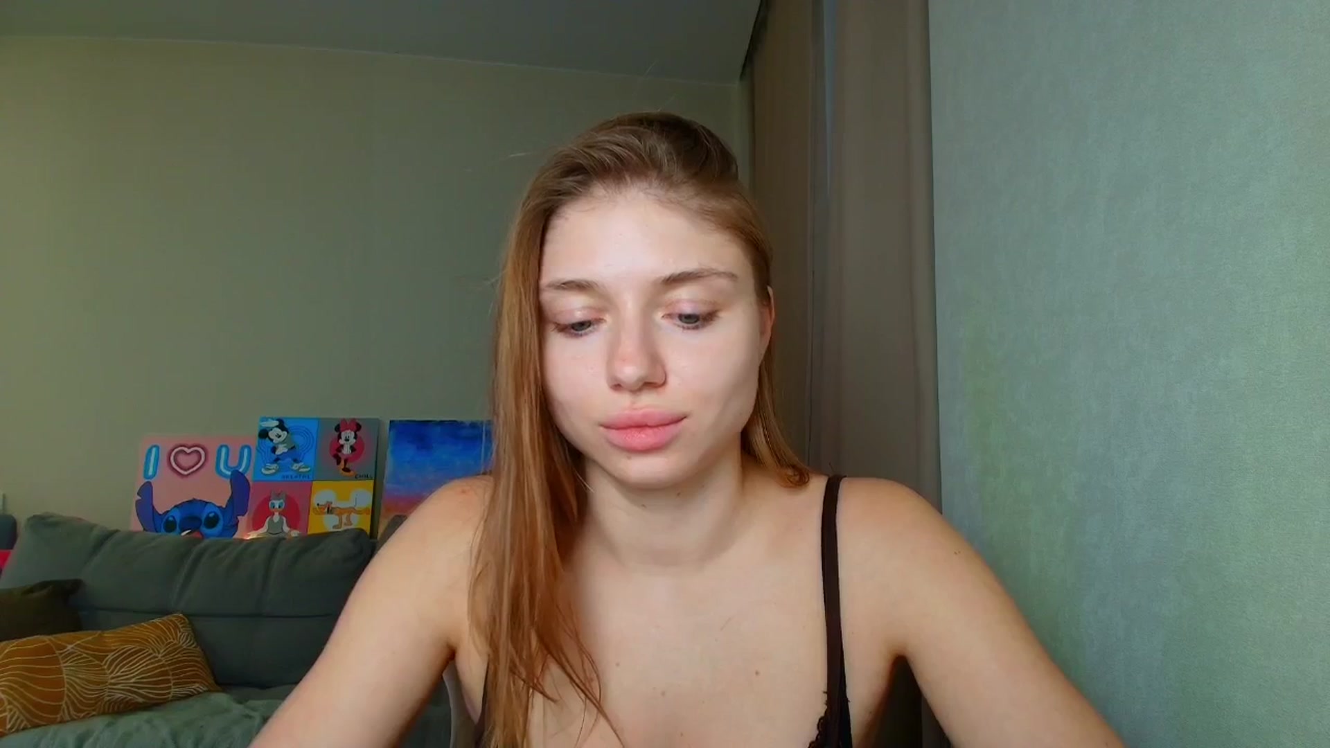 Gallery image thumbnail from Make_my_Luck's myfreecams stream on, 10/08/2025, 17:54 image 13 of 20